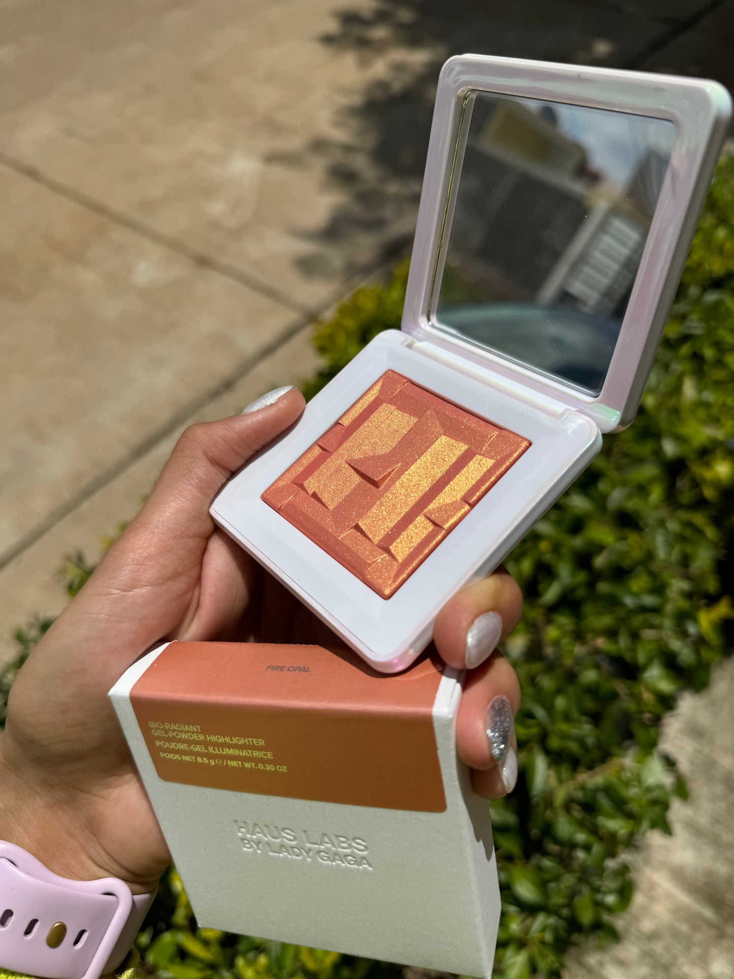 Bio-Radiant Gel-Powder Highlighter Haus Labs- FIRE OPAL