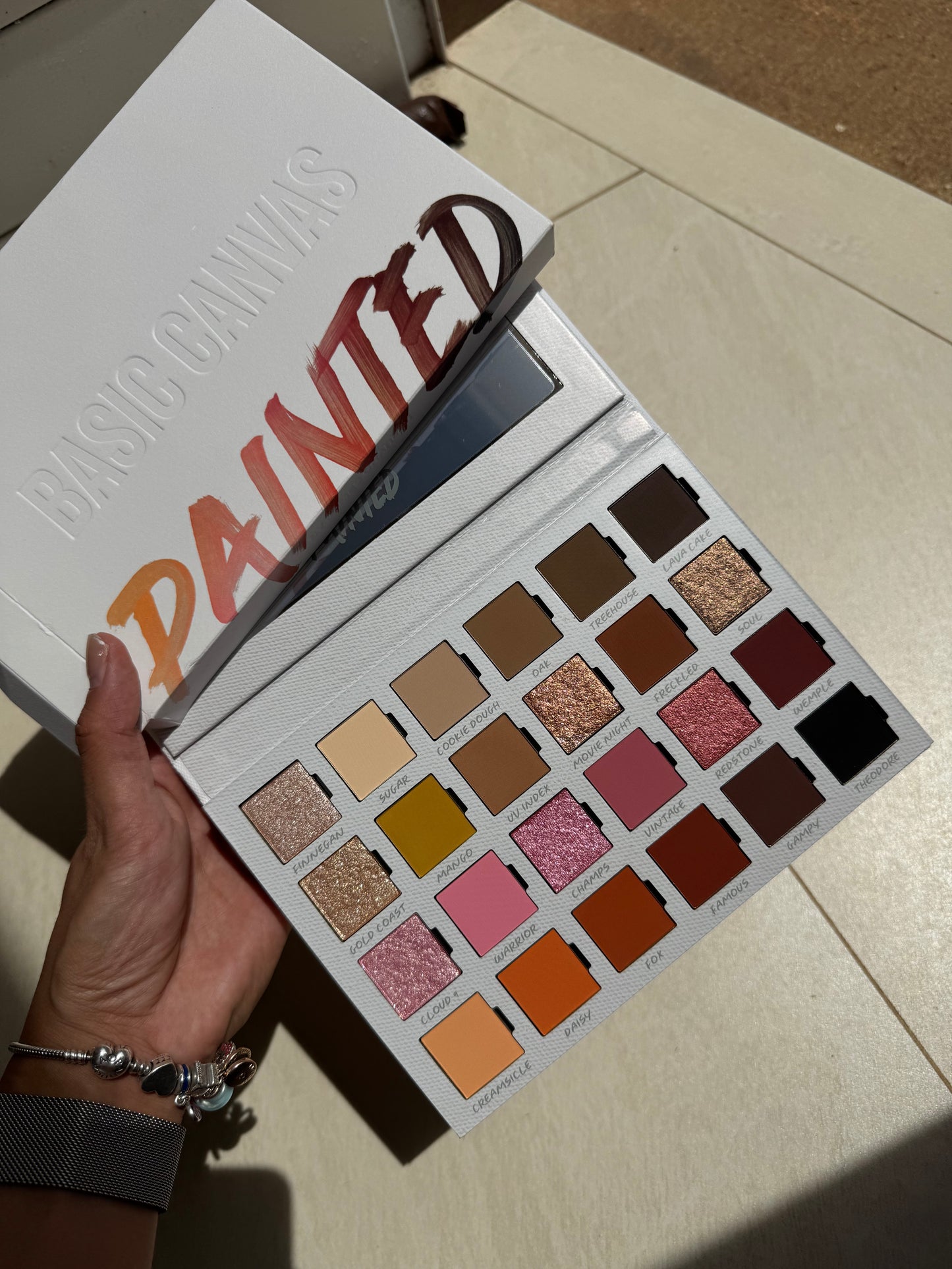 BASIC CANVAS PALETTE face & eye palette James Charles