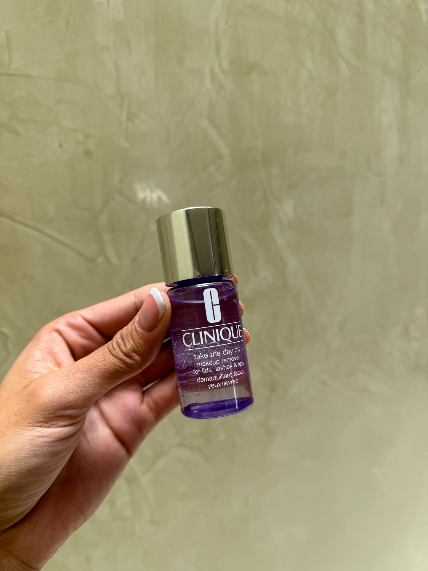 CLINIQUE Mini Take The Day Off Makeup Remover For Lids, Lashes & Lips 30ml