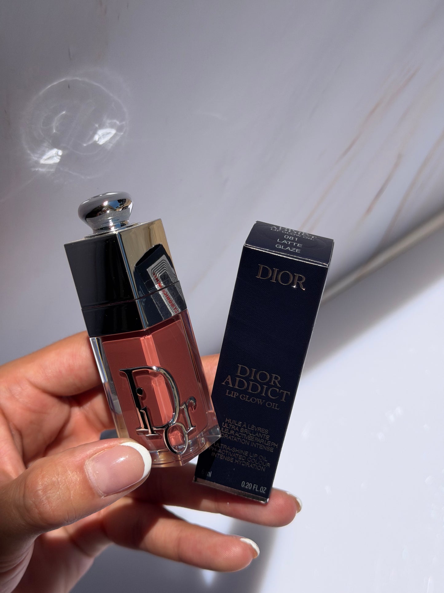 DIOR -Lip Glow Oil Hydrating High-Shine Gloss