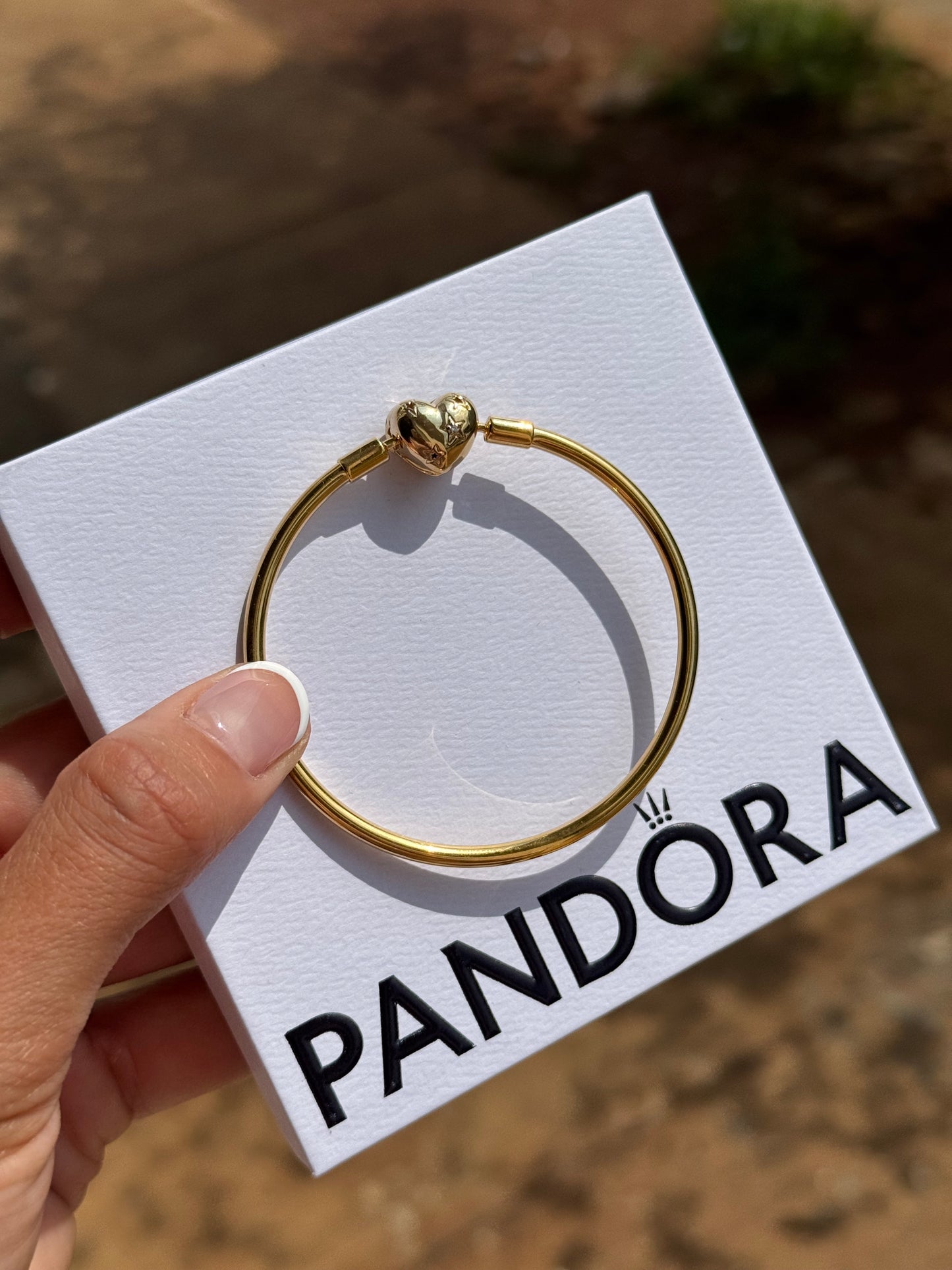 Brazalete Rígido Oro PANDORA 16cm- 17cm