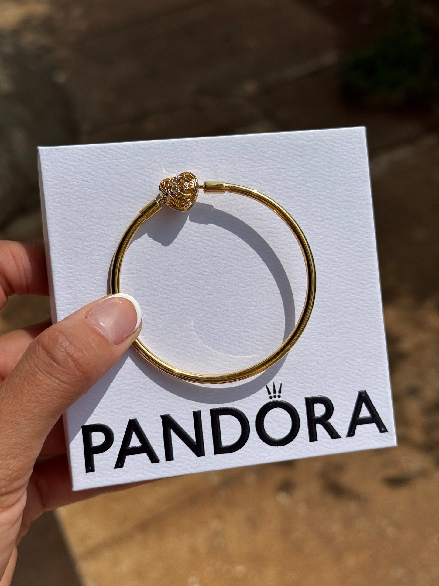 Brazalete Rígido Oro PANDORA 16cm- 17cm
