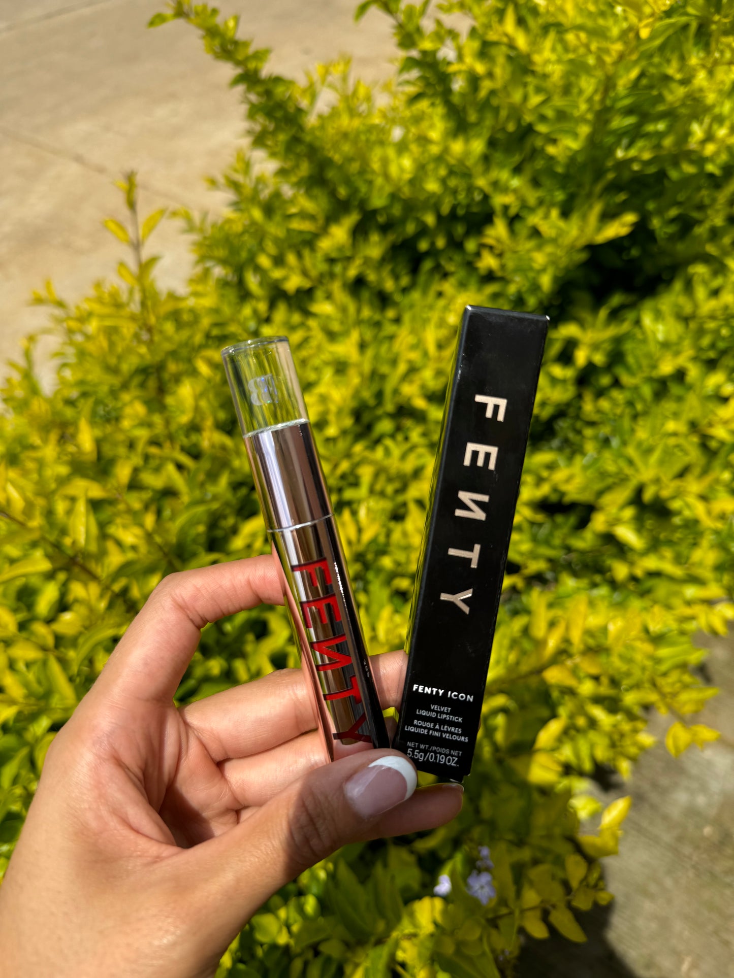 Fenty Beauty by Rihanna- Fenty Icon Velvet Liquid Lipstick Tono- H.B.I.C. 02