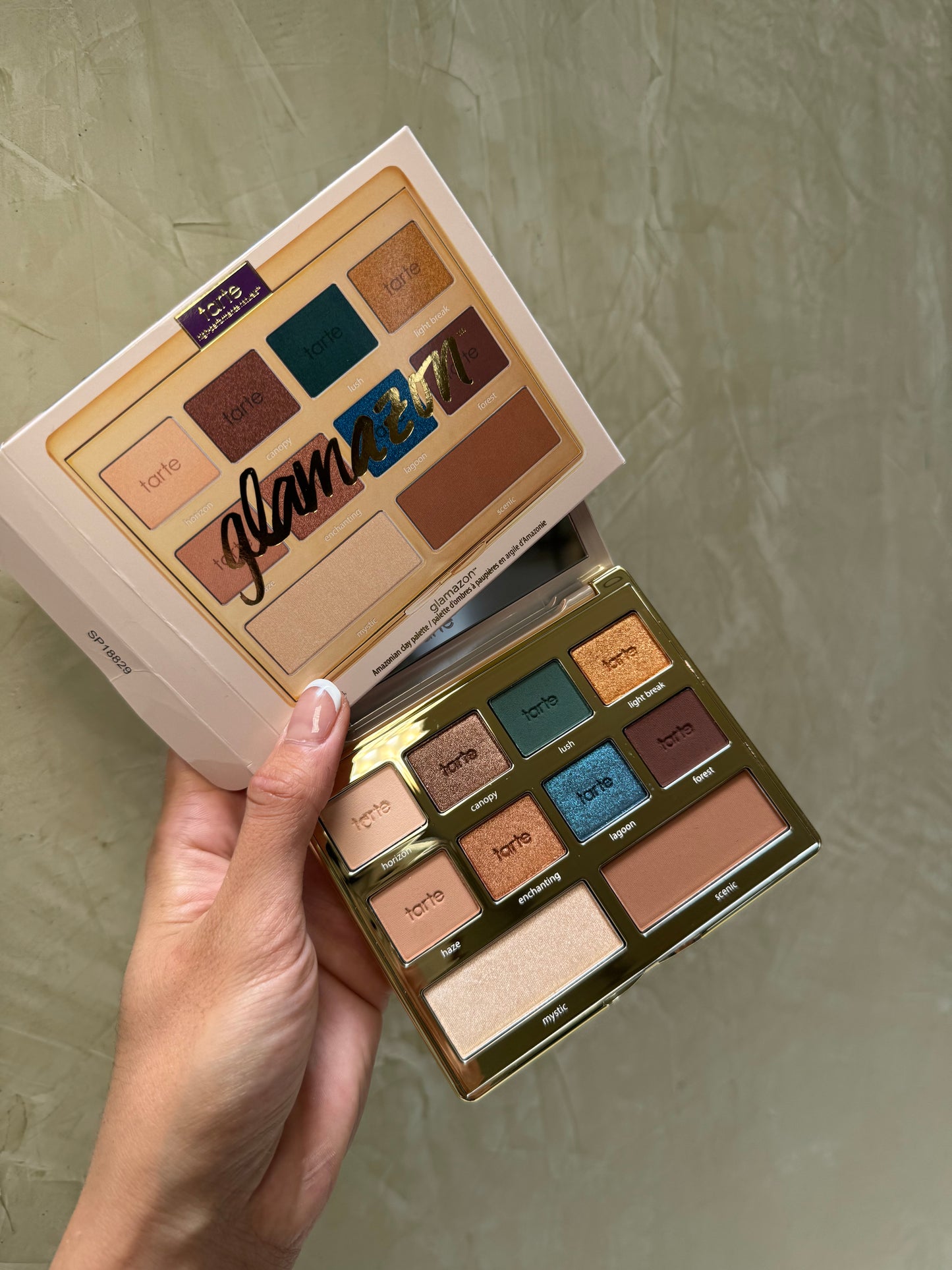 GLAMAZON Amazonian Clay Eyeshadow Palette Tarte