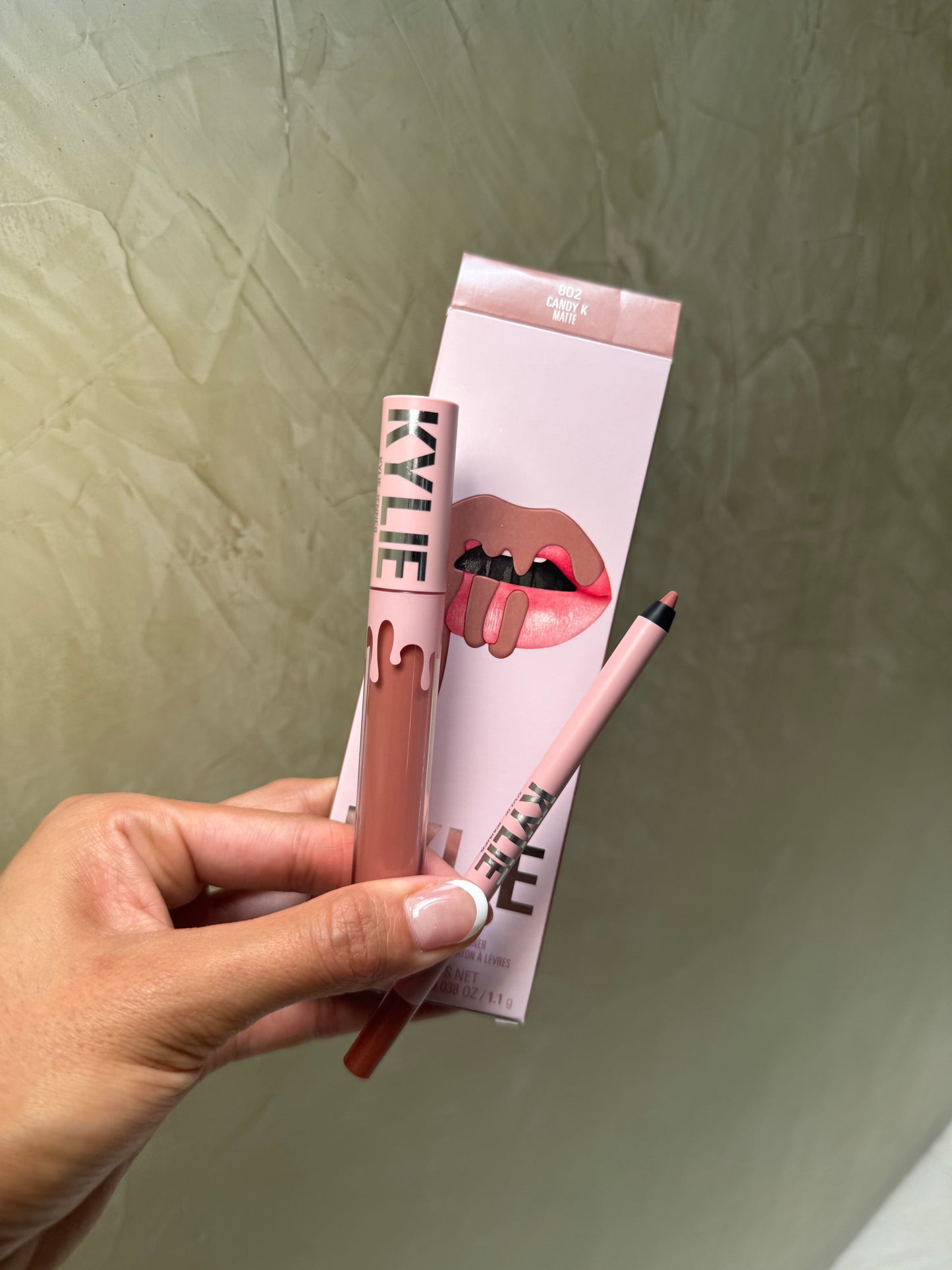 Matte Lip Kit Kylie Cosmetics