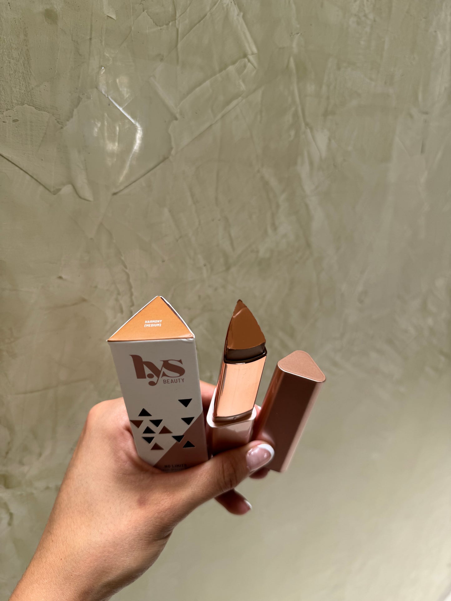 LYS Beauty No Limits Cream Bronzer and Contour Stick