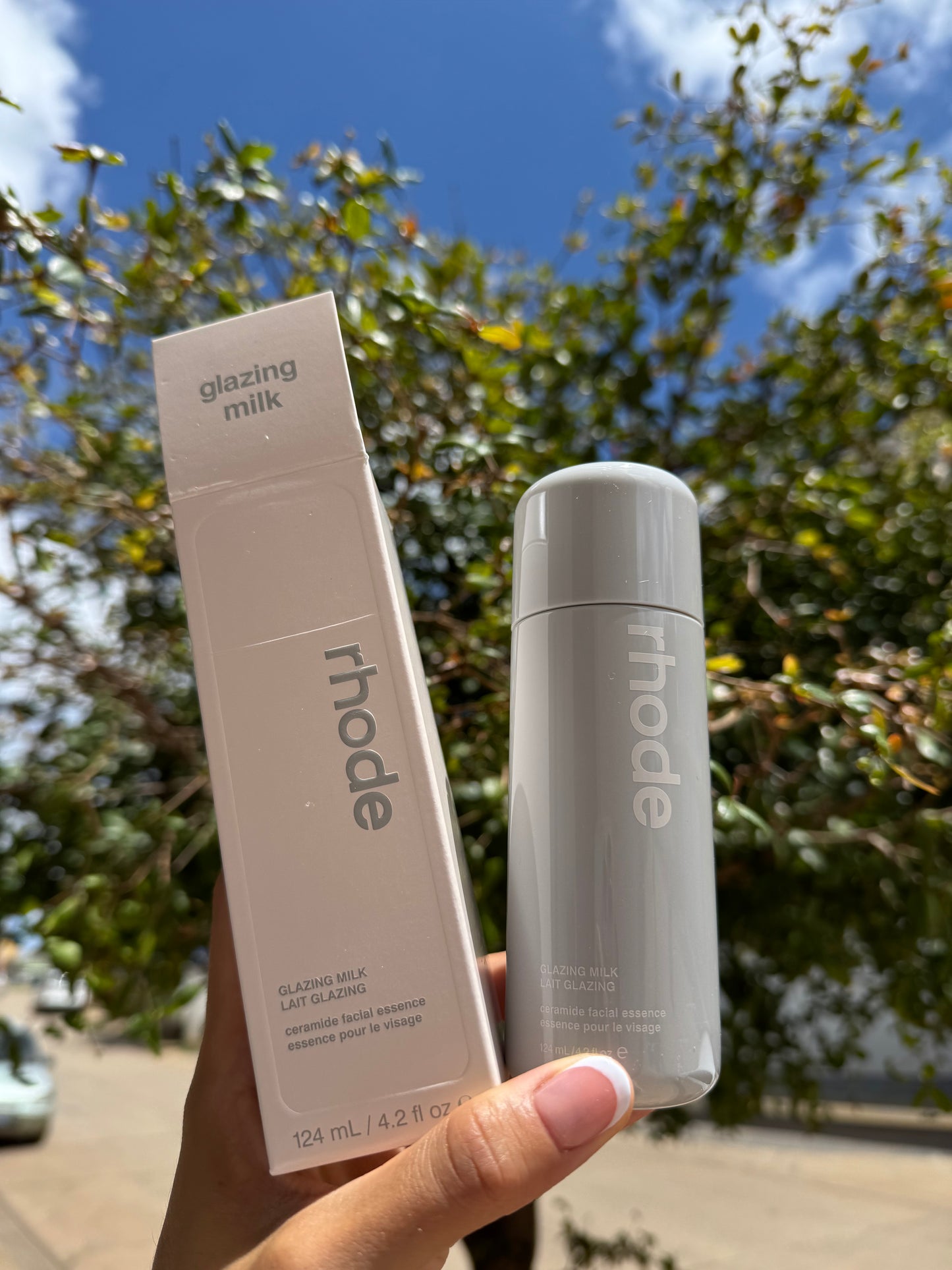 Glazing Milk- Rhode- THE ESSENTIAL PREP LAYER 124ml