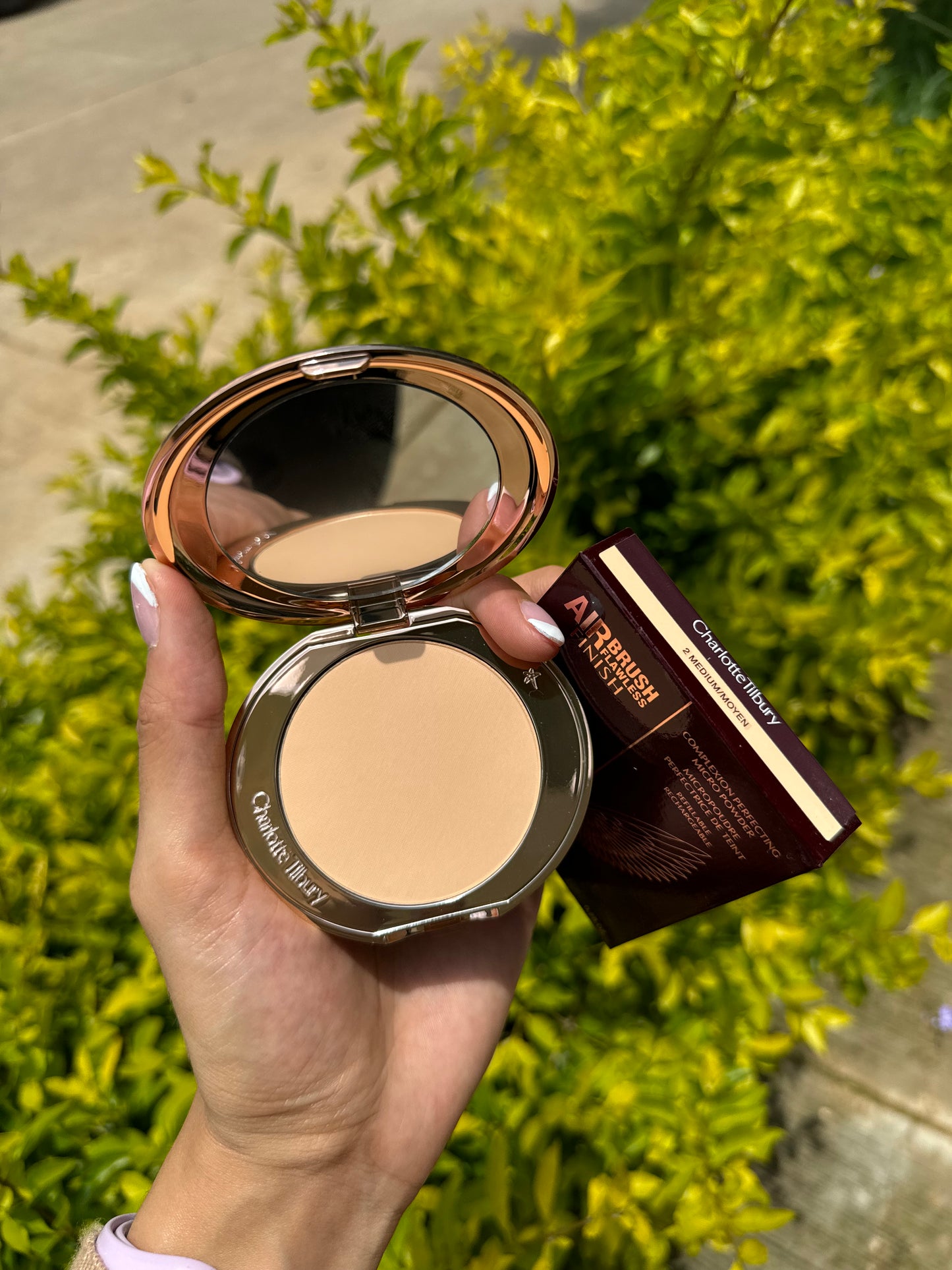 Charlotte Tilbury-Airbrush Flawless Finish Setting Powder