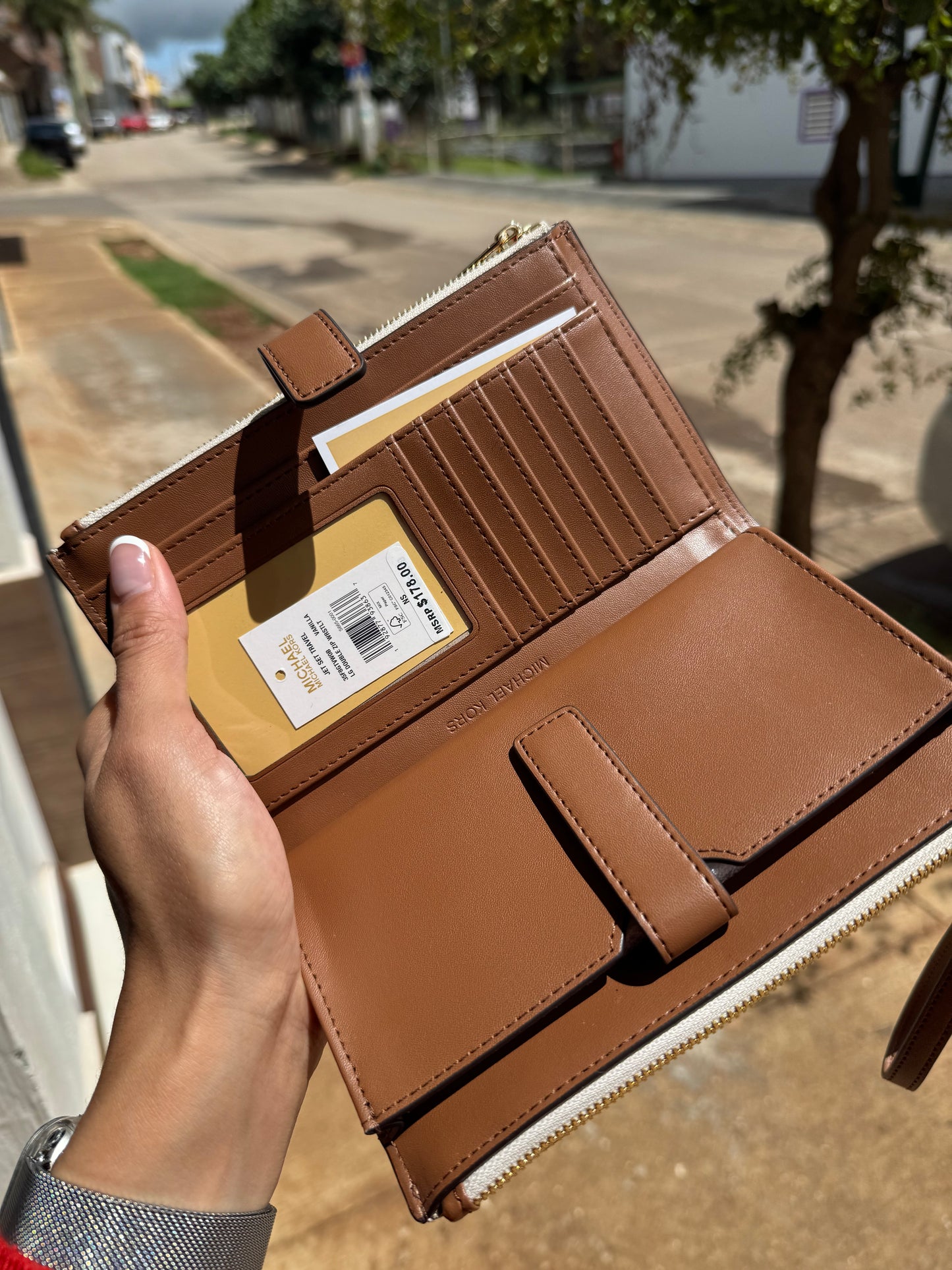 Phone Wallet Michael Kors Beige con Café