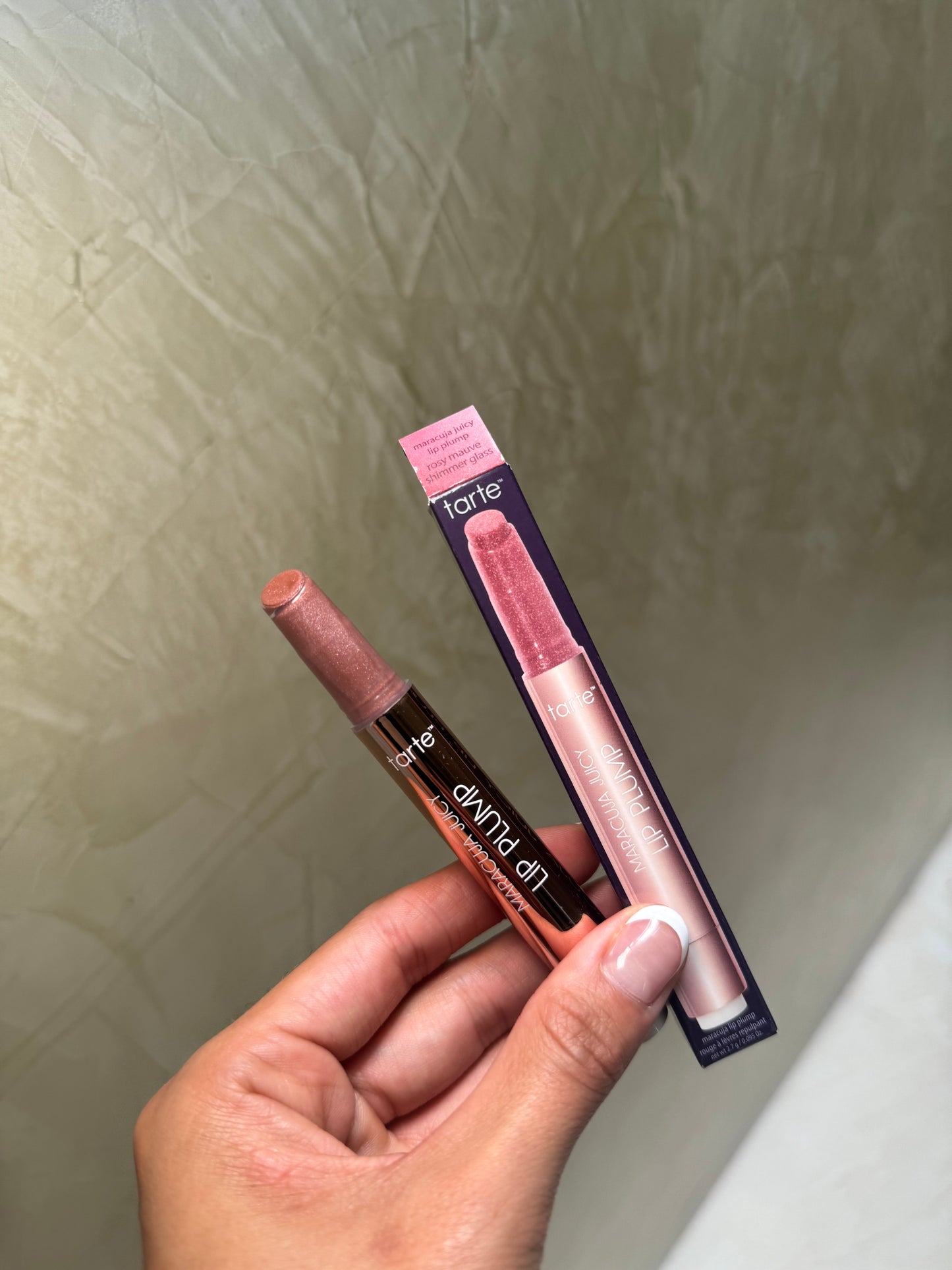 TARTE Maracuja Juicy Lip Plump Gloss- tono- ROSY MAUVE