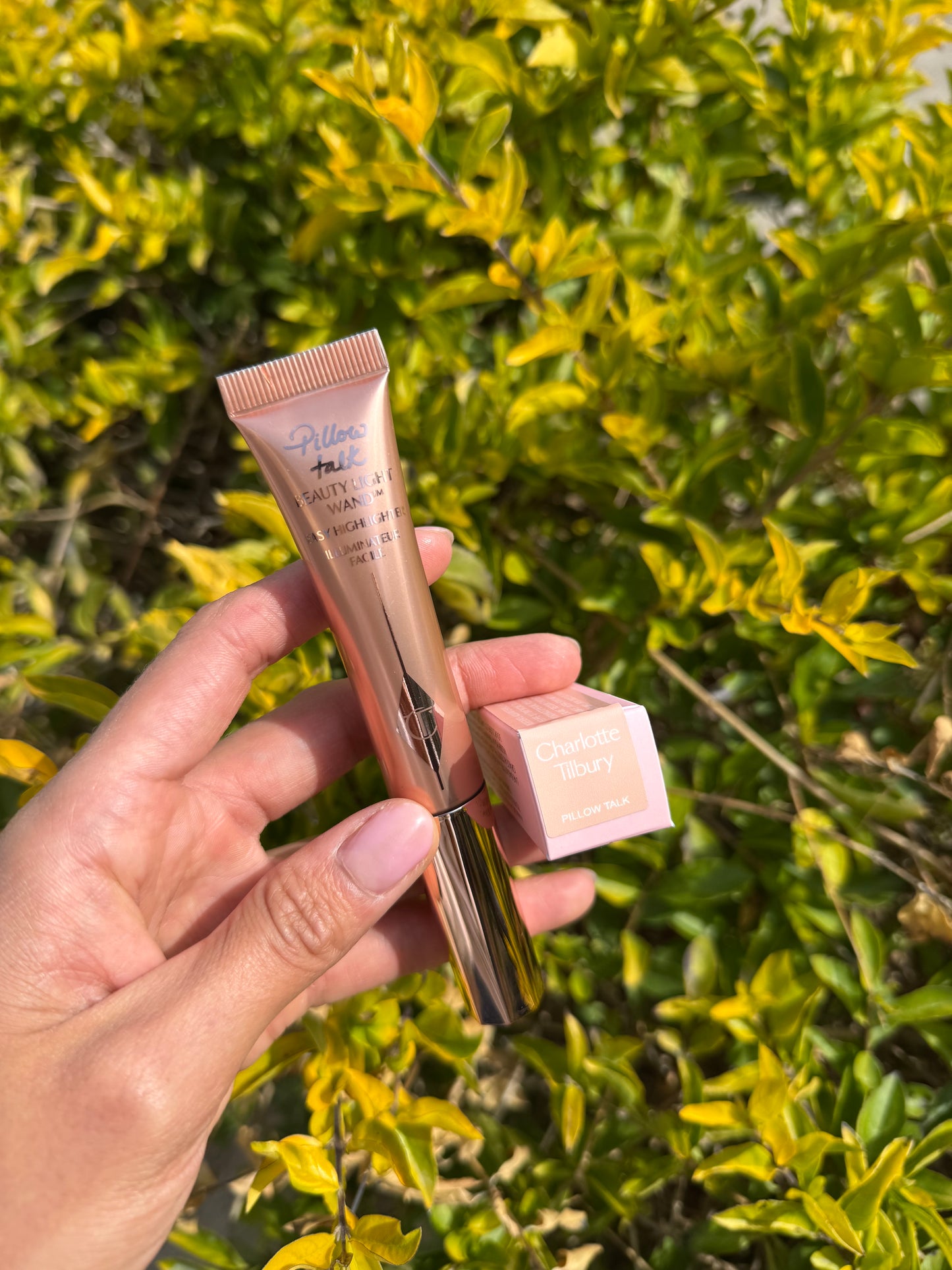 Beauty Light Wand-PILLOW TALK ORIGINAL- Charlotte Tilbury