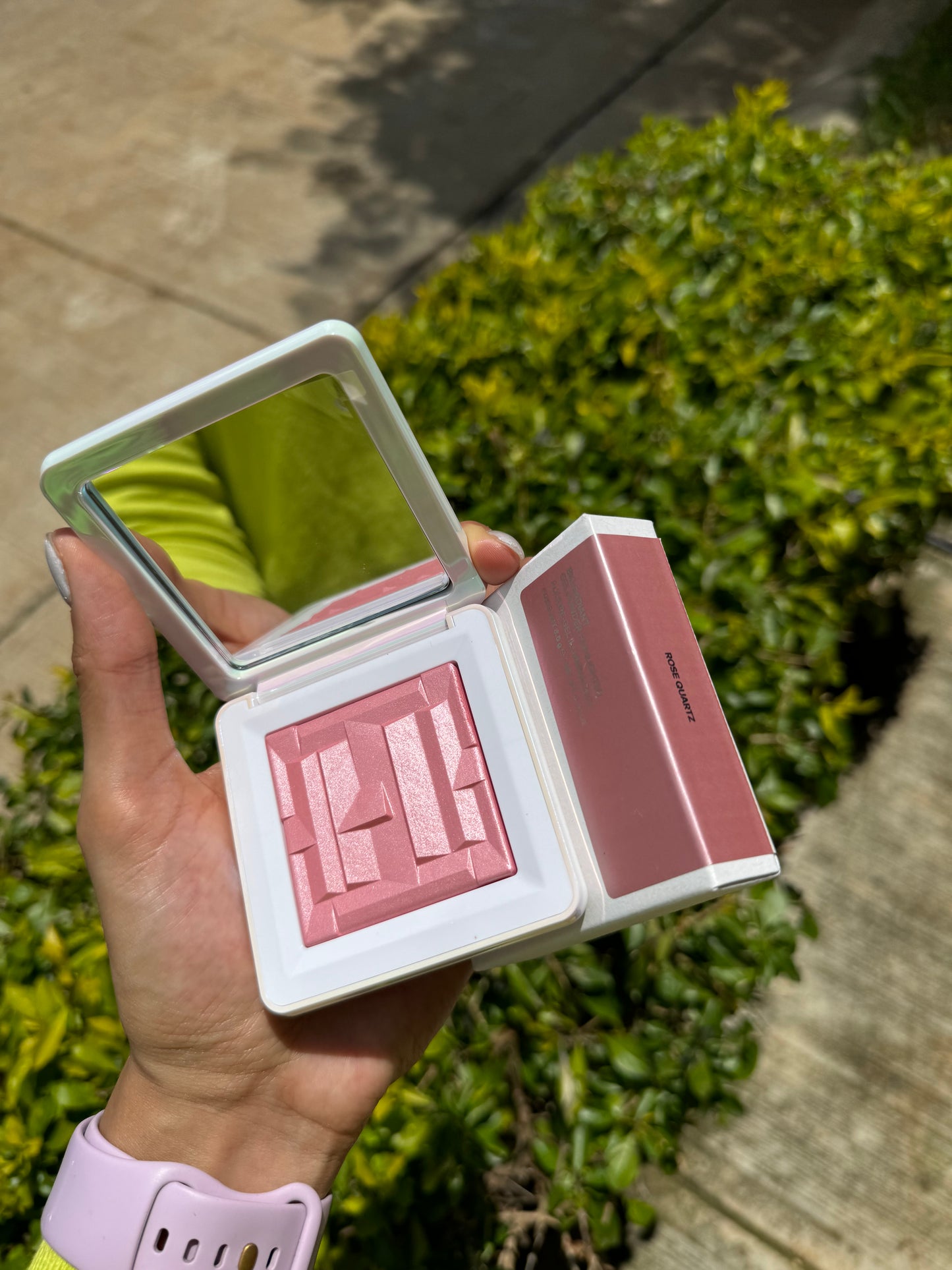 Bio-Radiant Gel-Powder Highlighter Haus Labs- ROSE QUARTZ