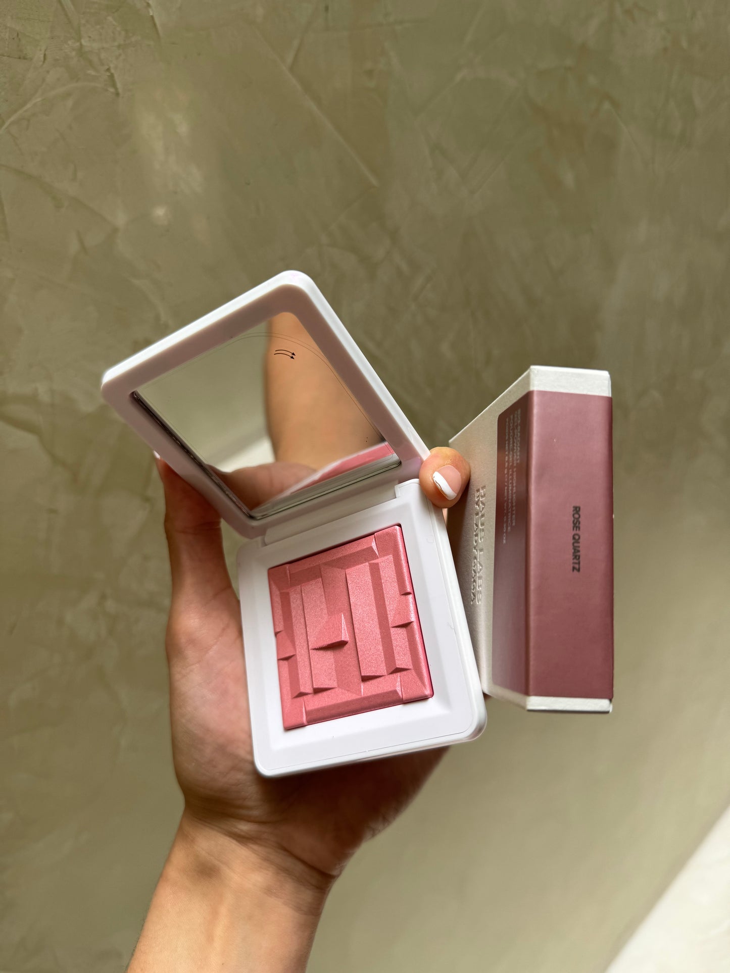 Bio-Radiant Gel-Powder Highlighter Haus Labs- ROSE QUARTZ