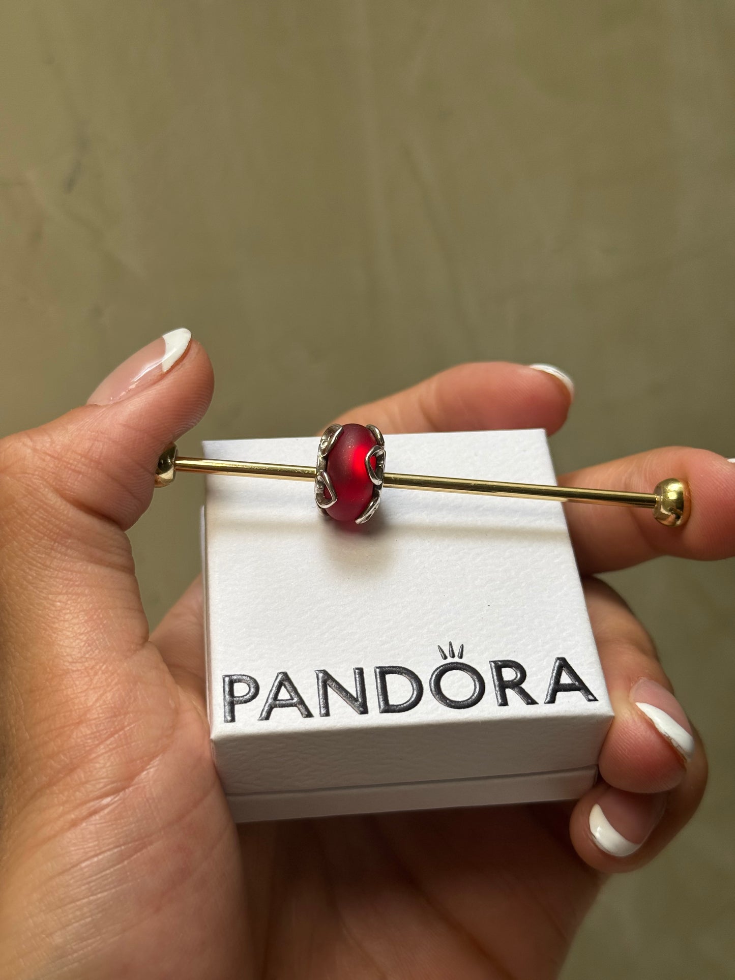 Charm de Murano rojo y corazones PANDORA