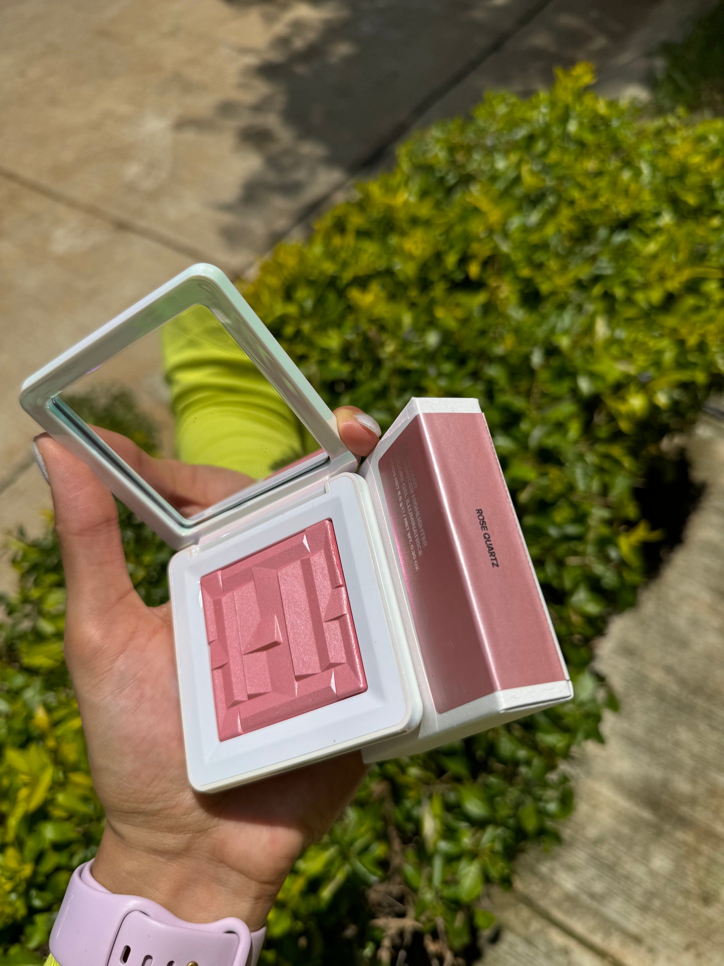 Bio-Radiant Gel-Powder Highlighter Haus Labs- ROSE QUARTZ