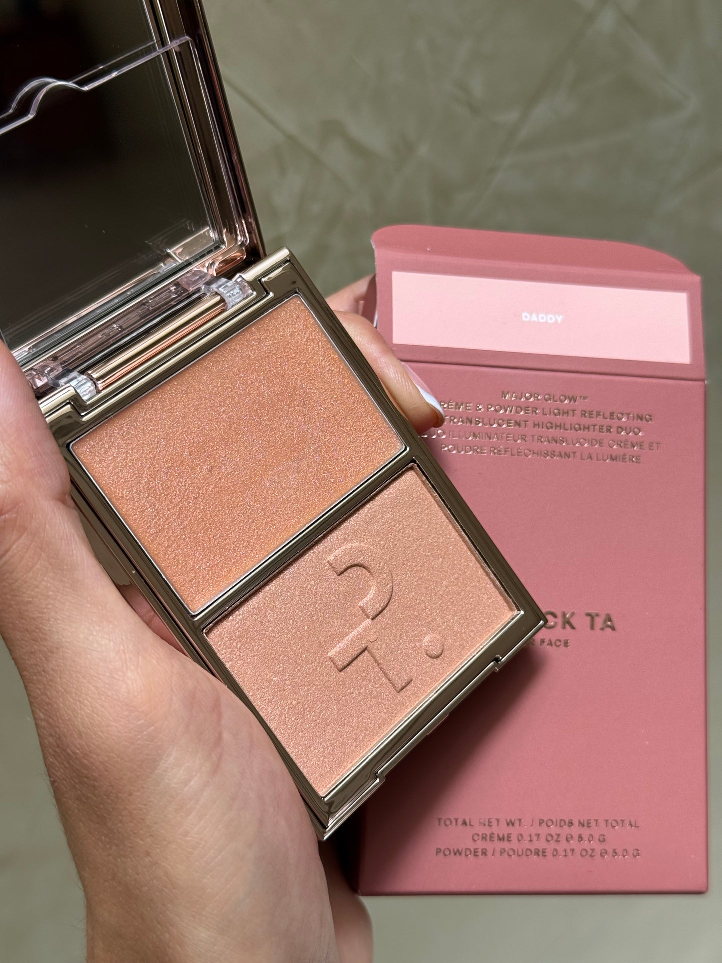 PATRICK TA Major Glow Crème & Powder Light Reflecting Translucent Highlighter Duo DADDY