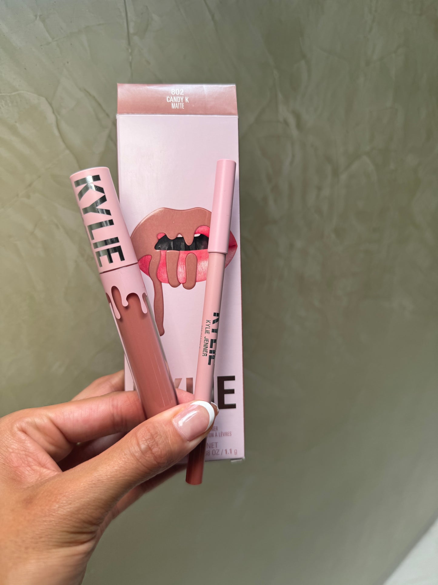 Matte Lip Kit Kylie Cosmetics