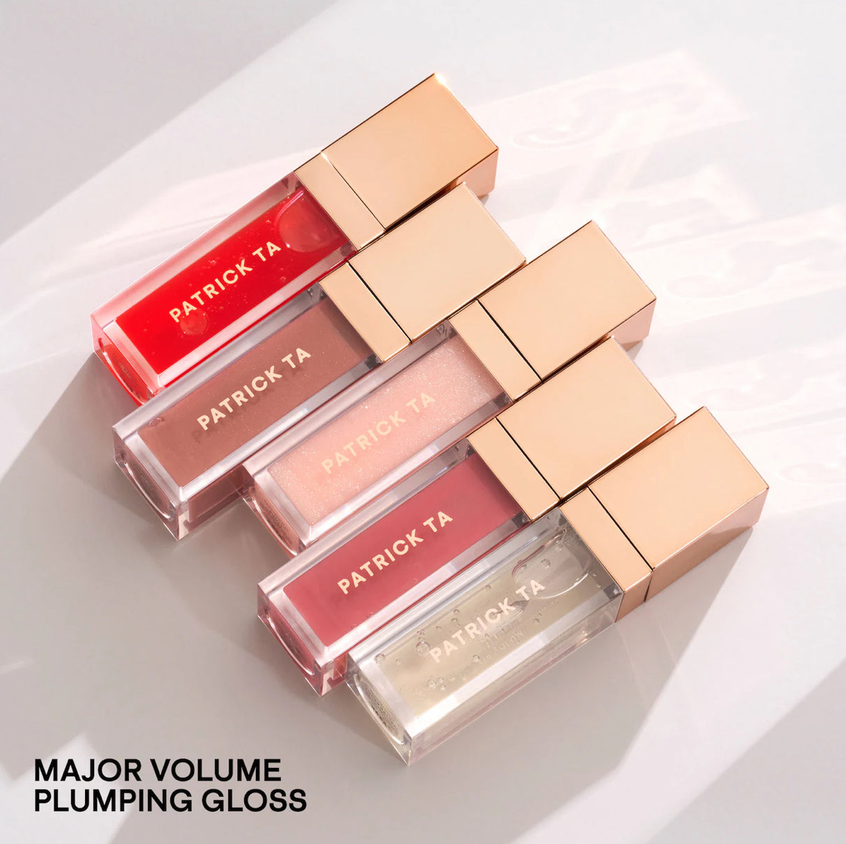 PATRICK TA Major Volume Plumping Lip Gloss tono- LOOKS NATURAL