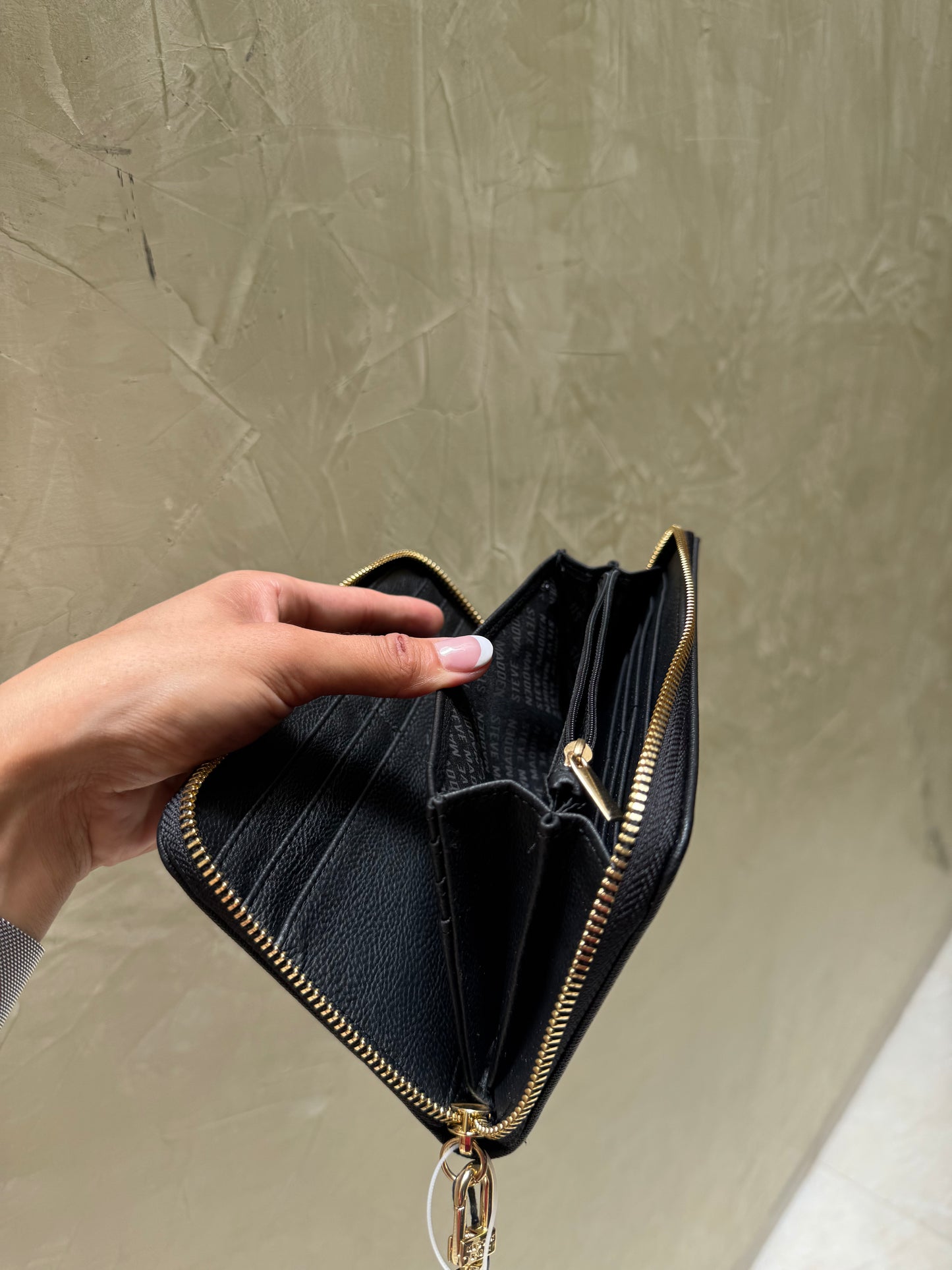Cartera Steve Madden Negra