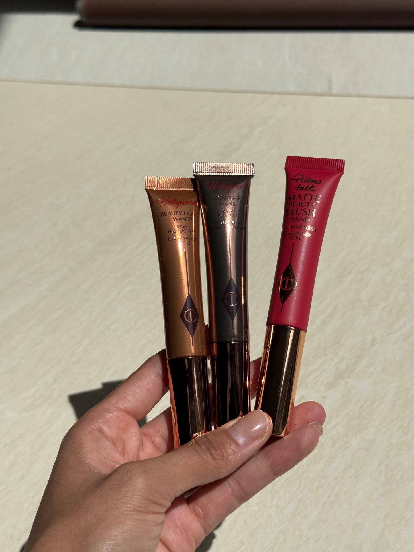 Charlotte Tilbury Beauty Highlighter Wand- SPOTLIGHT