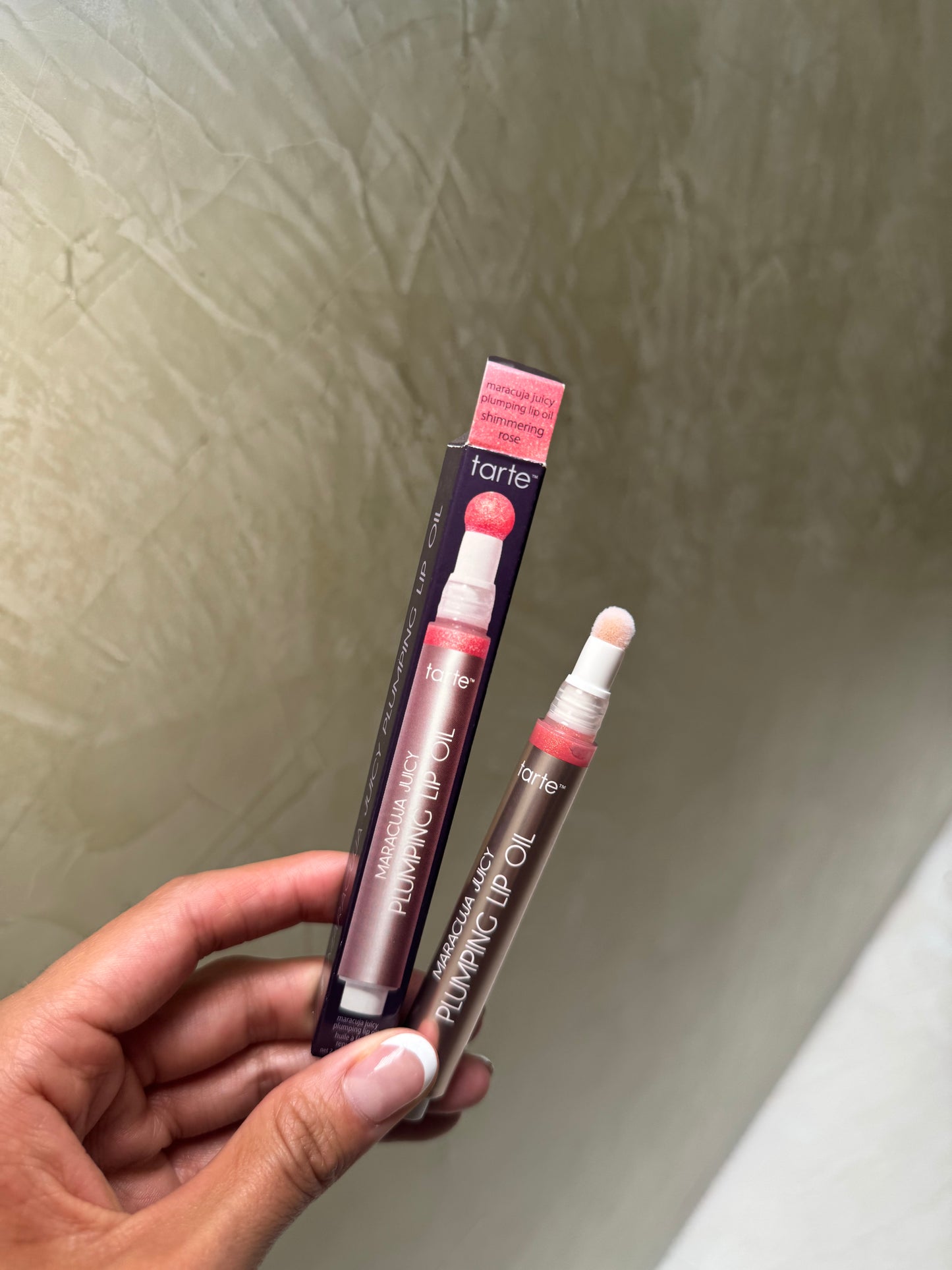 Maracuja juicy plumping lip oil- Tarte tono Shimmering Rose
