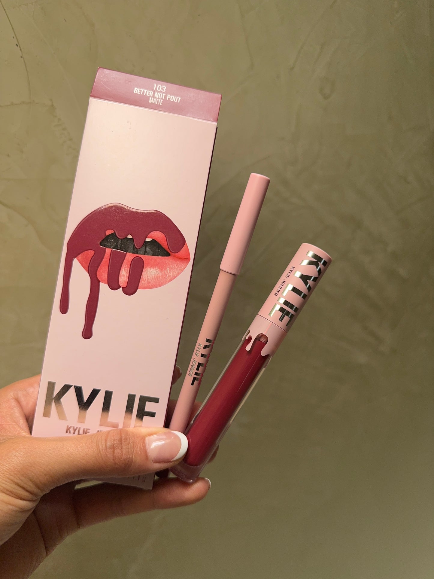 Matte Lip Kit Kylie Cosmetics