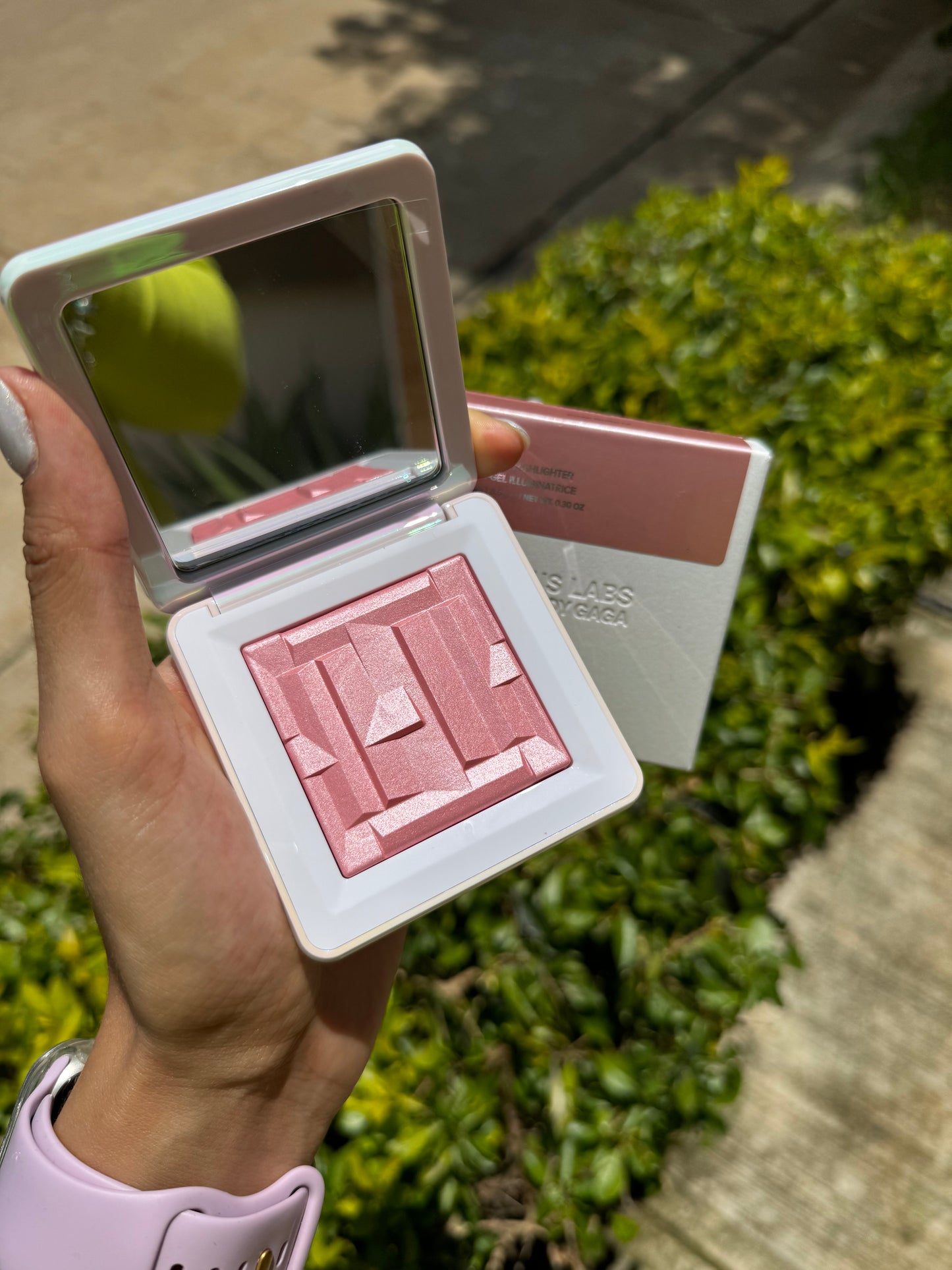 Bio-Radiant Gel-Powder Highlighter Haus Labs- ROSE QUARTZ