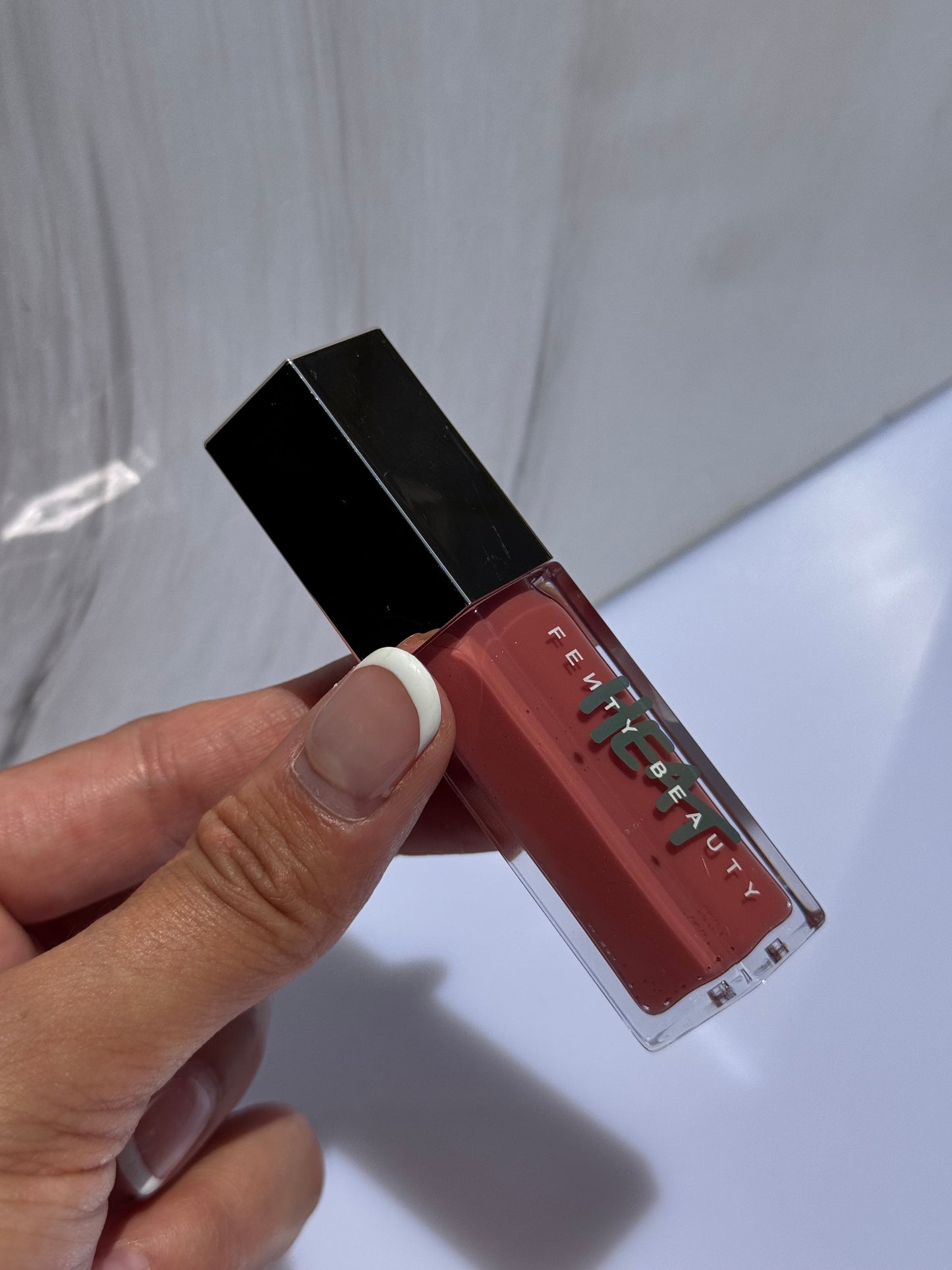 The Gloss Bomb Vault- FENTY BEAUTY