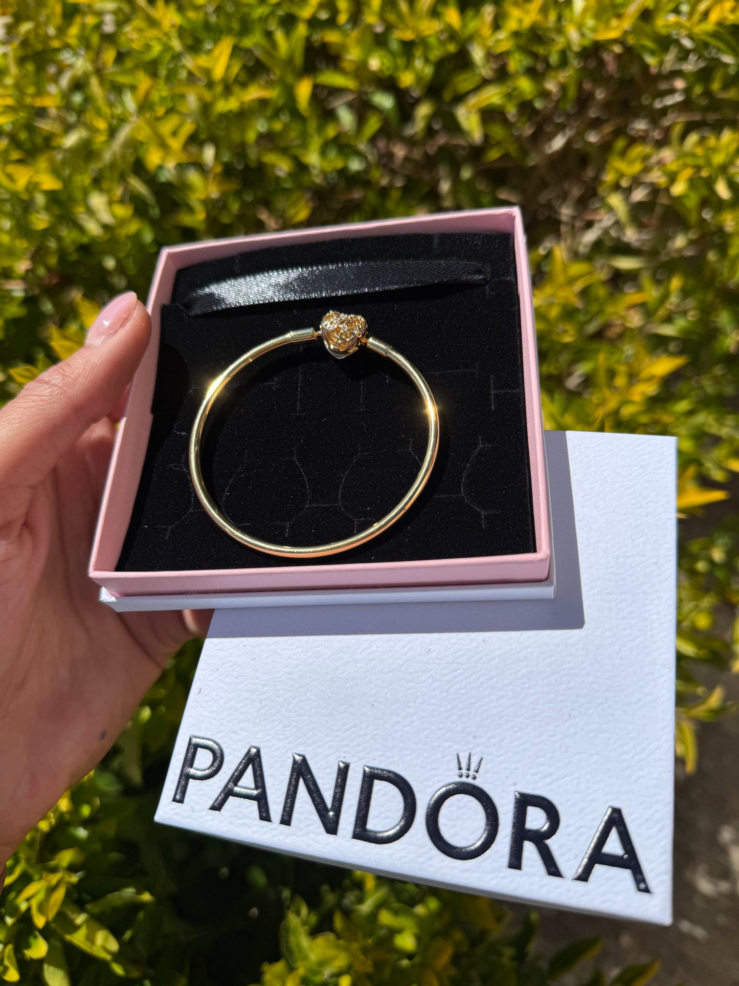 Brazalete Rígido Oro PANDORA 16cm- 17cm