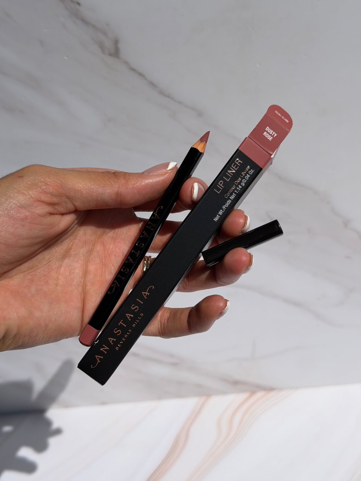 Anastasia Beverly Hills- MINI Velvety-Matte Precision Shaping Lip Liner Tono- Dusty Rose