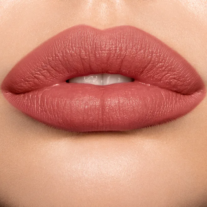Charlotte Tilbury- MATTE REVOLUTION