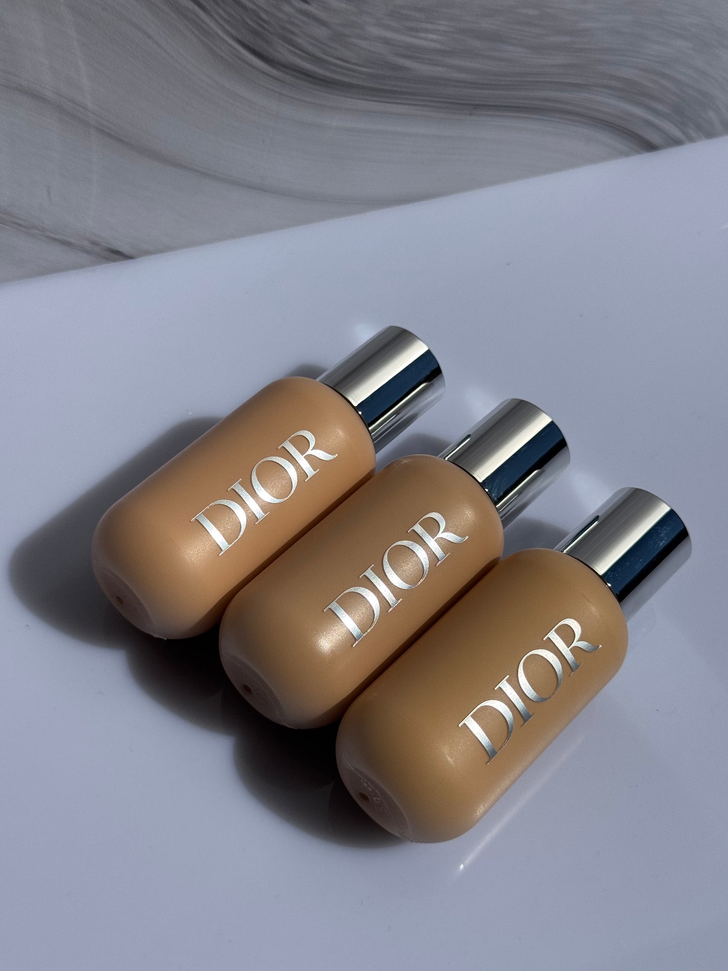DIOR Backstage Face & Body Foundation TONO- 2N