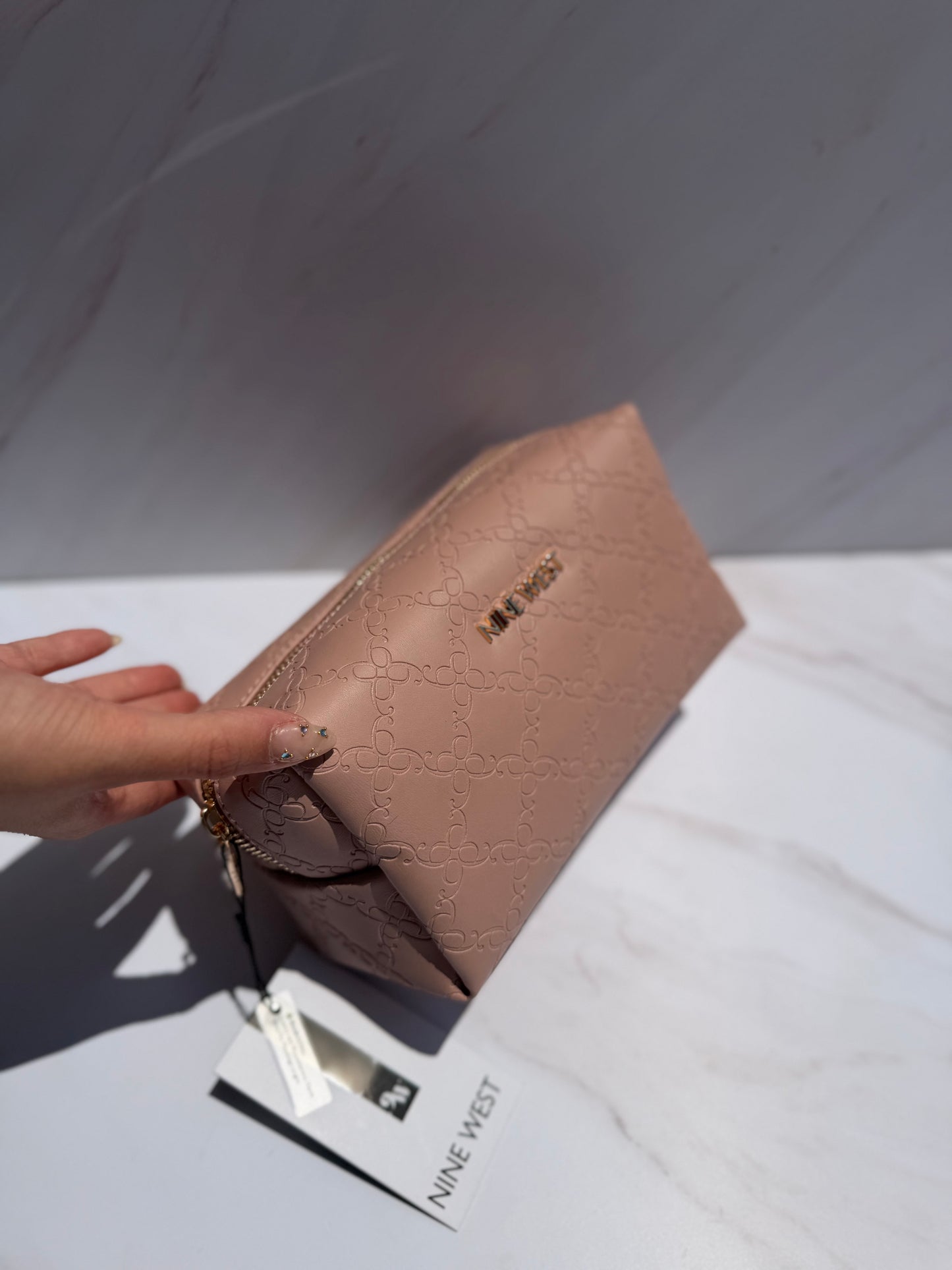 Cosmetiquera Nine West- Rosa