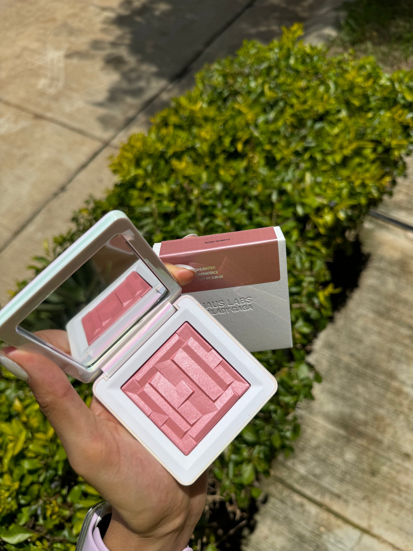 Bio-Radiant Gel-Powder Highlighter Haus Labs- ROSE QUARTZ
