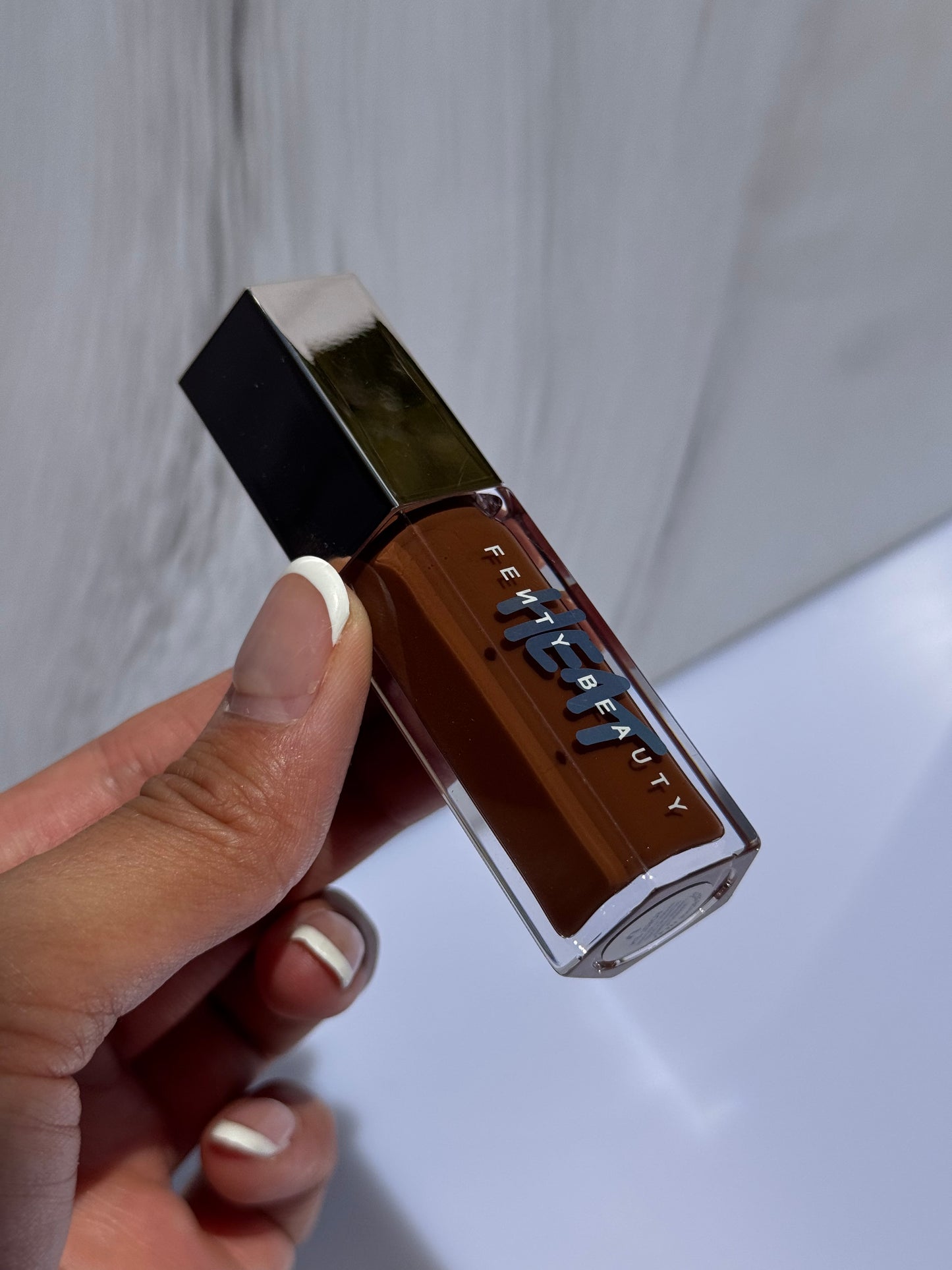 The Gloss Bomb Vault- FENTY BEAUTY