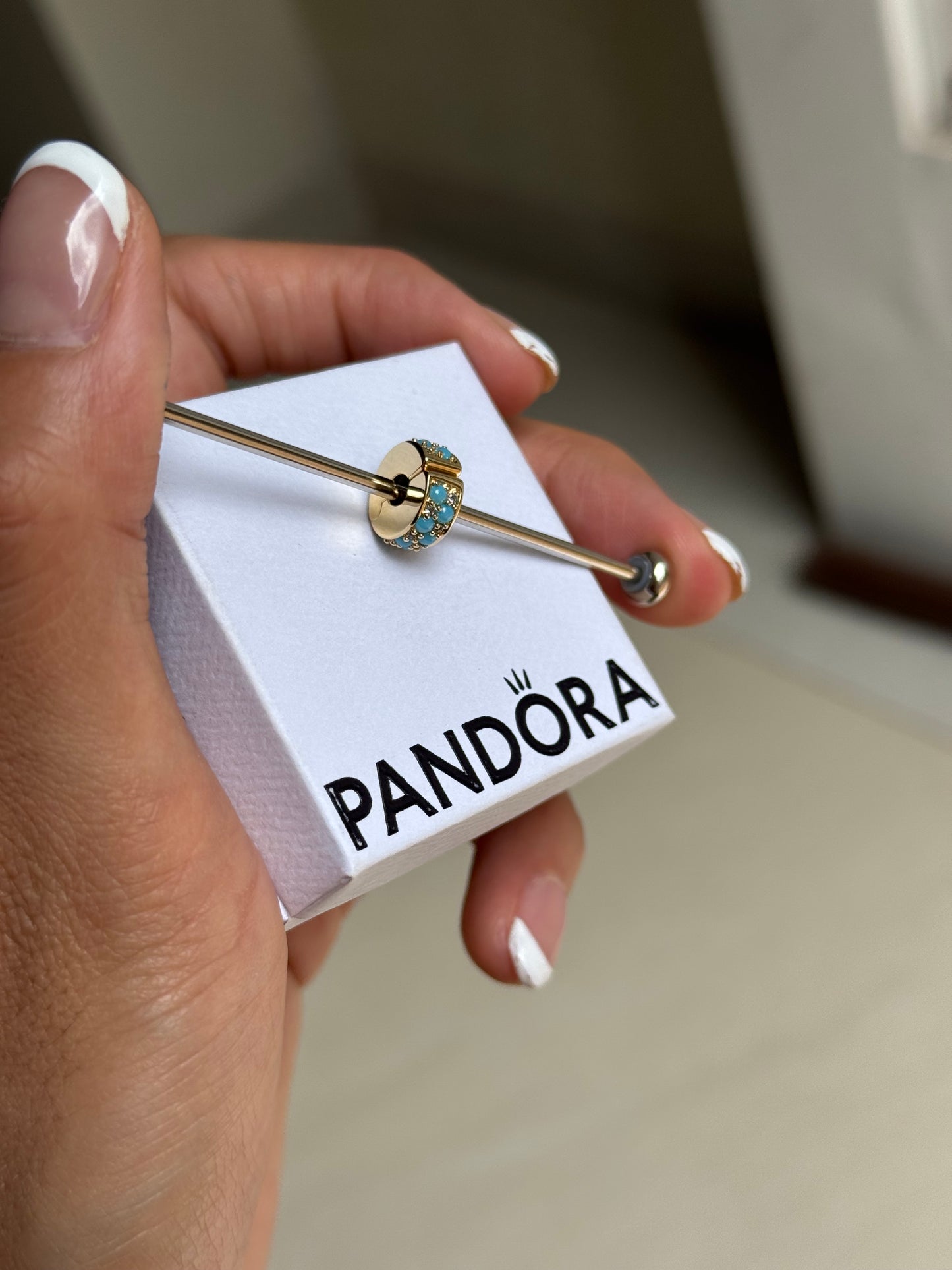 Clip Dorado con Azul turquesa Pandora España
