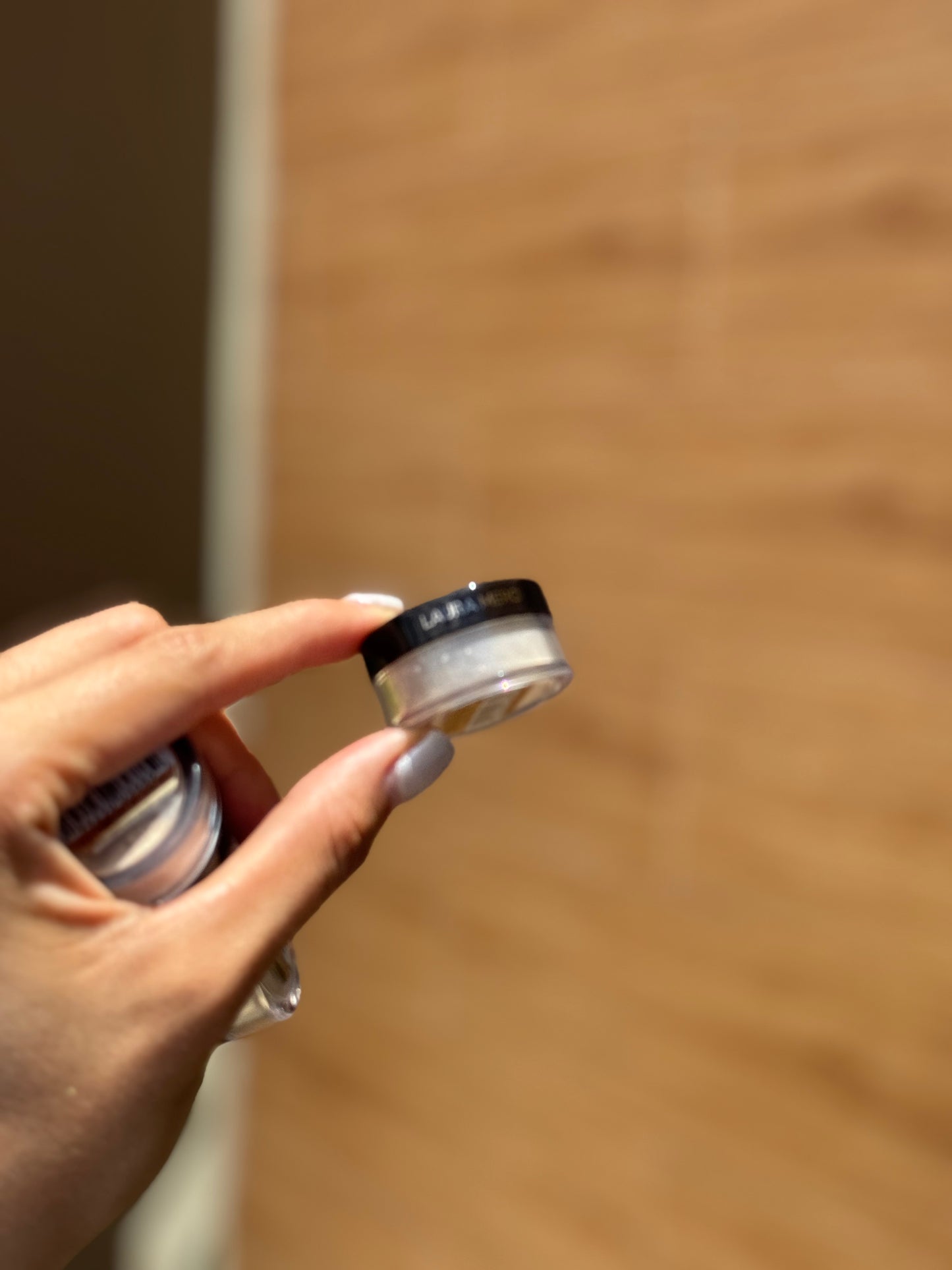 Mini 2g Translucent Loose Setting Powder Laura Mercier