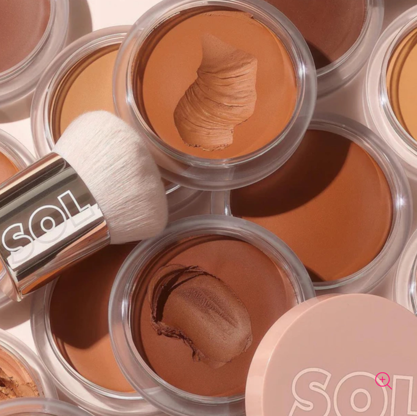 Sol Body- Colour Pop- Rounded Kabuki Brush
