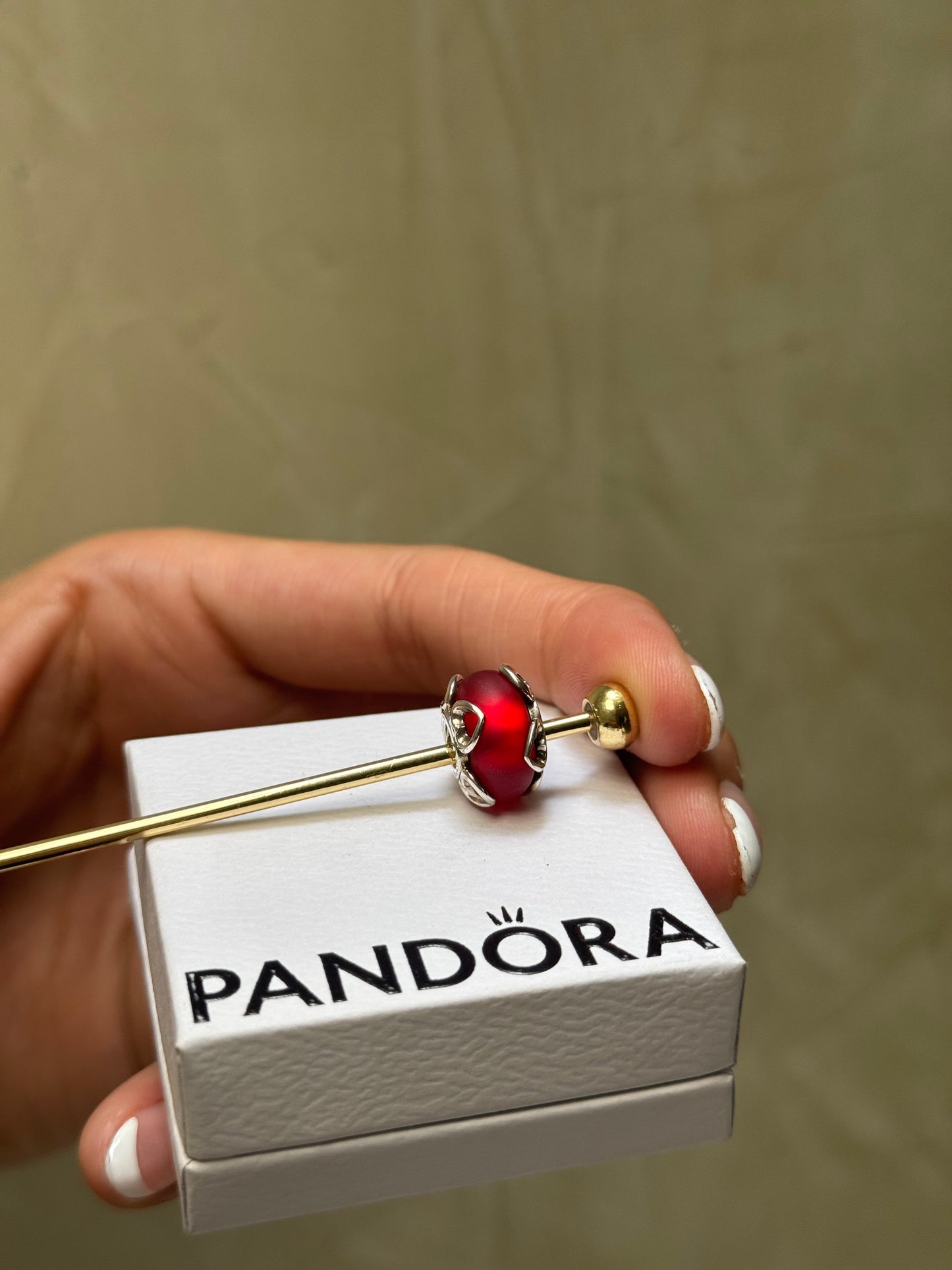 Charm de Murano rojo y corazones PANDORA