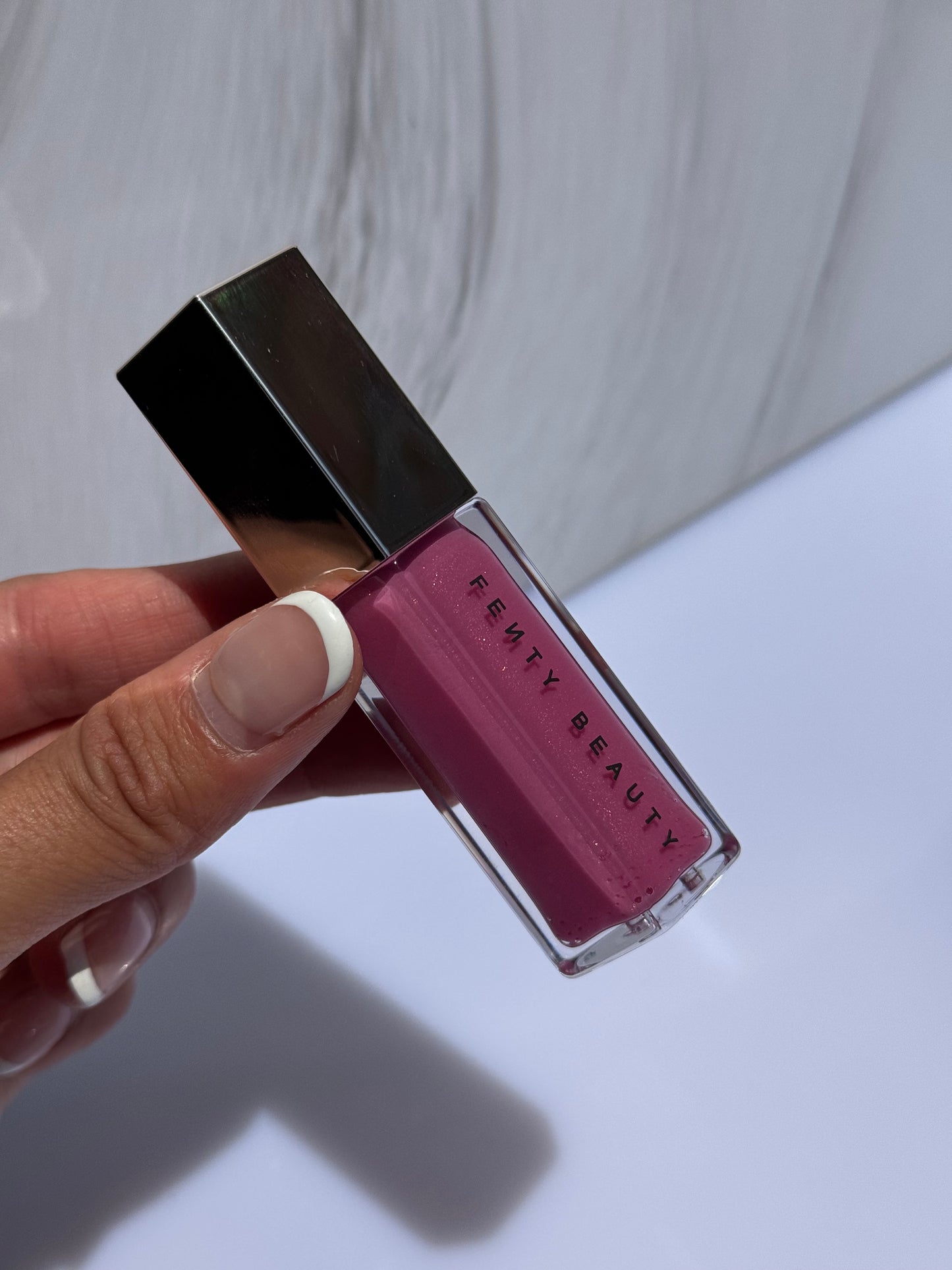 The Gloss Bomb Vault- FENTY BEAUTY