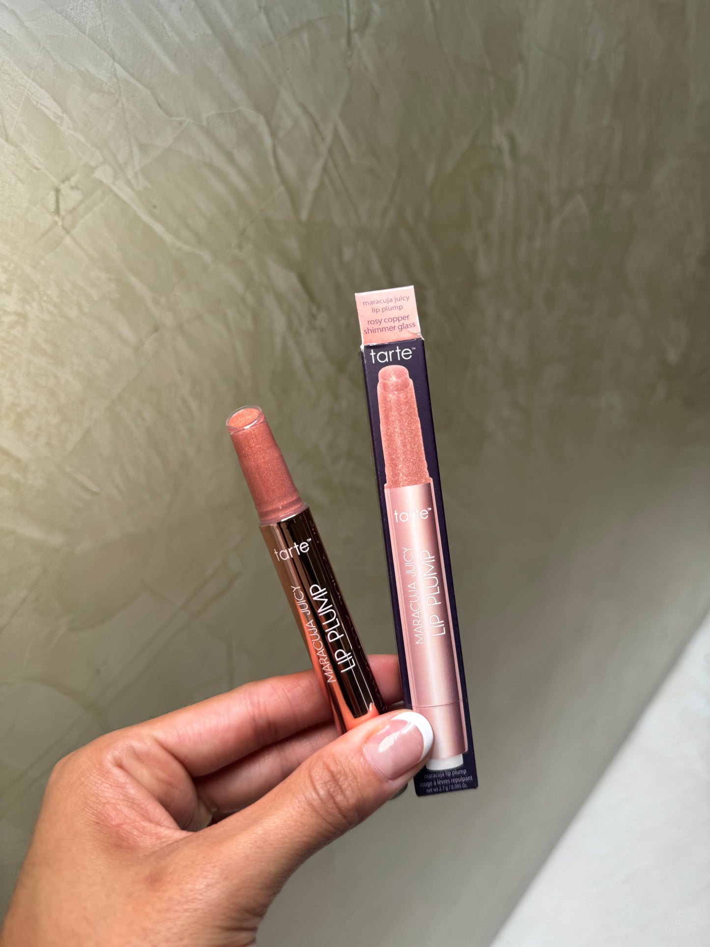 TARTE Maracuja Juicy Lip Plump Gloss- tono- ROSY COPPER