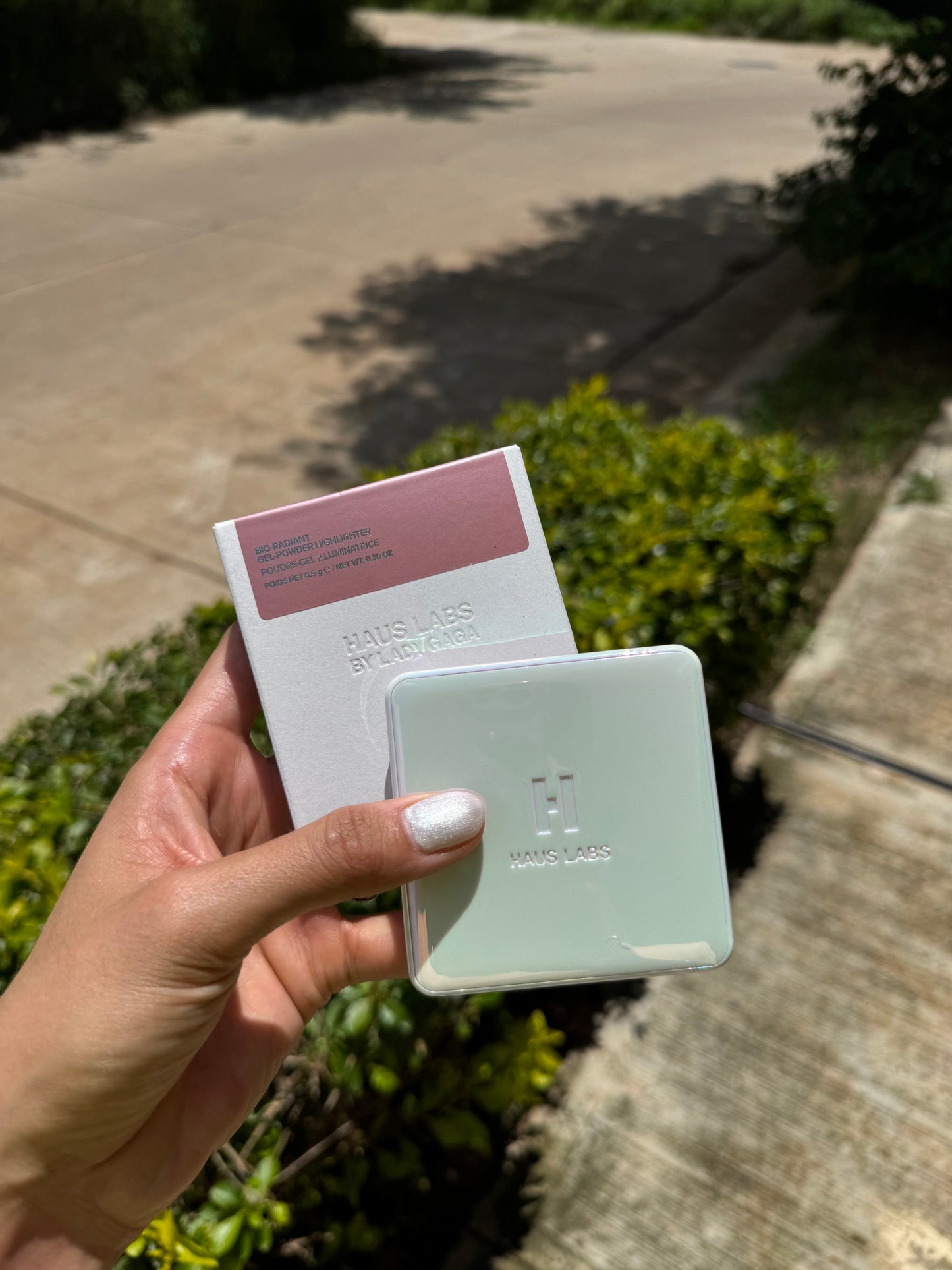 Bio-Radiant Gel-Powder Highlighter Haus Labs- ROSE QUARTZ