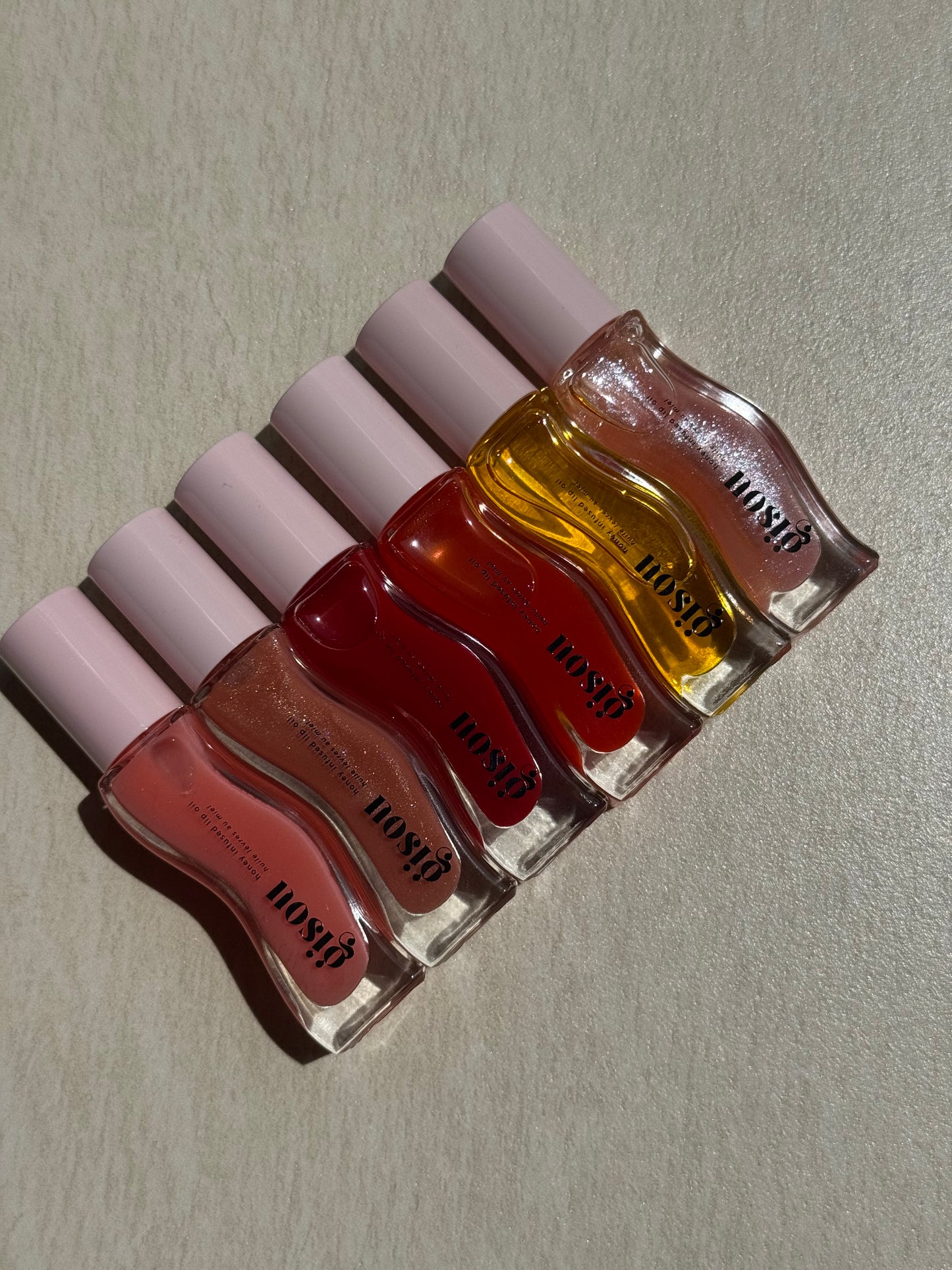 Honey Infused Hydrating Lip Oil Gisou