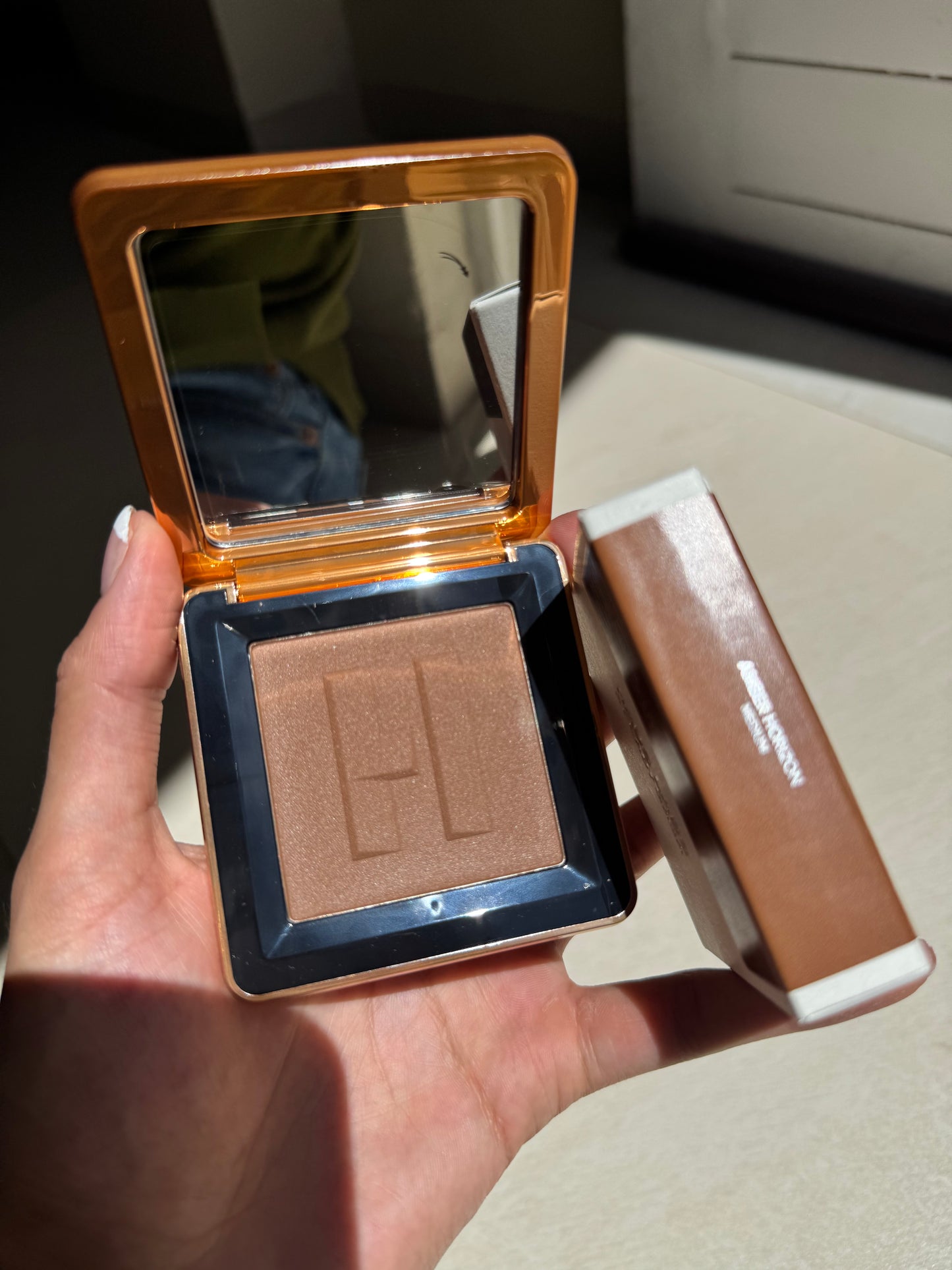 HAUS LABS BY LADY GAGA Power Sculpt Velvet Talc-Free Powder Bronzer- Amber Horizon Medium
