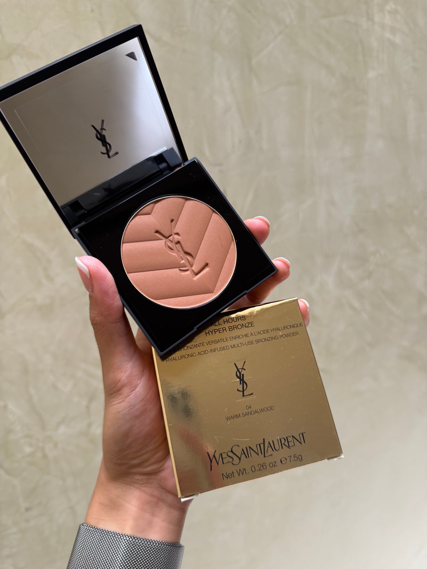 Yves Saint Laurent All Hours 24H Hyper Sunkissed Glow Bronzer TONO-04 Warm Sandalwood