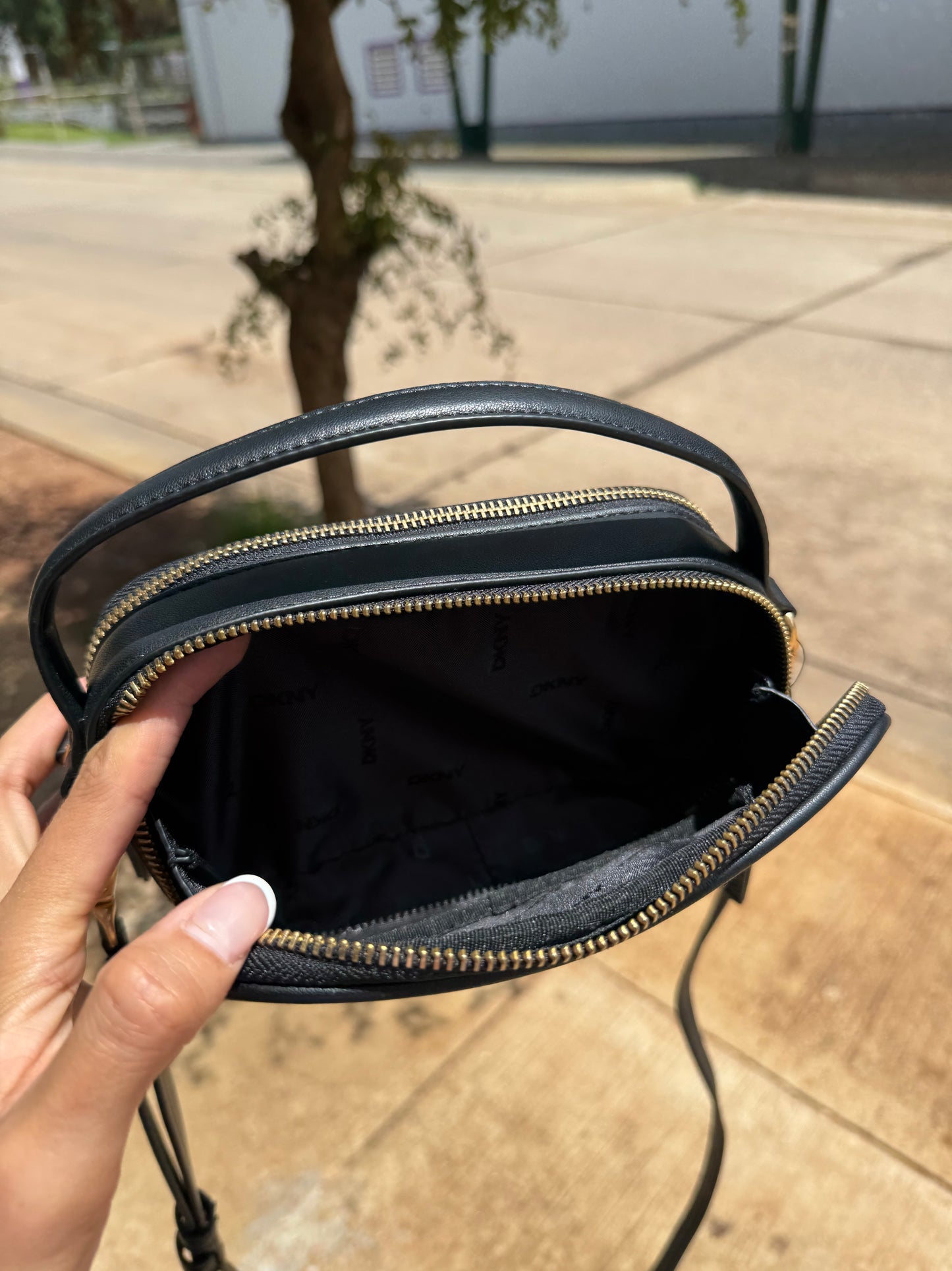 Crossbody DKNY Negra