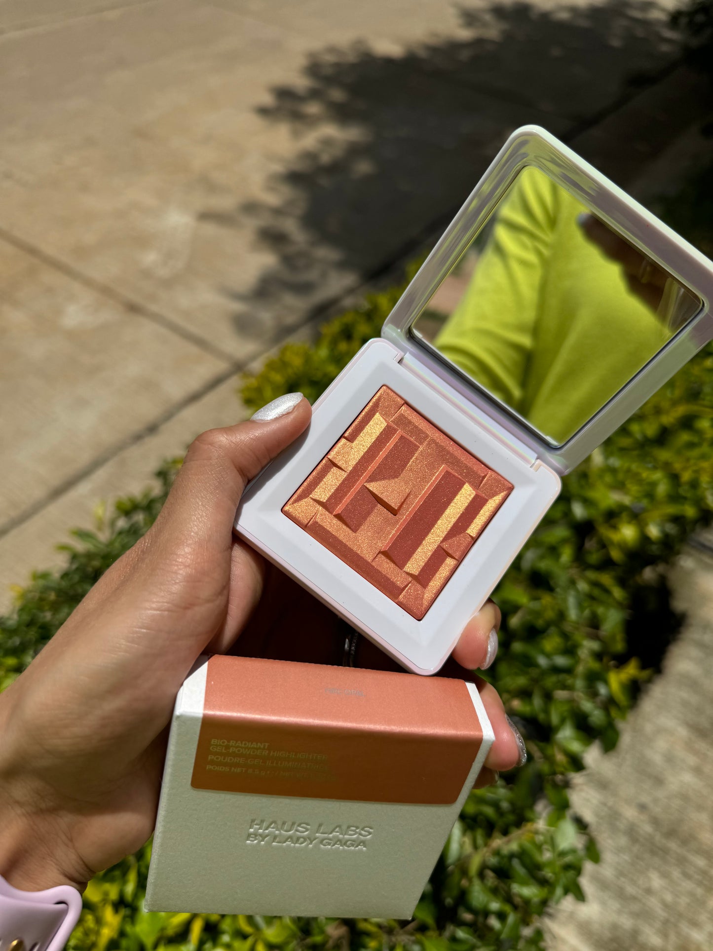 Bio-Radiant Gel-Powder Highlighter Haus Labs- FIRE OPAL