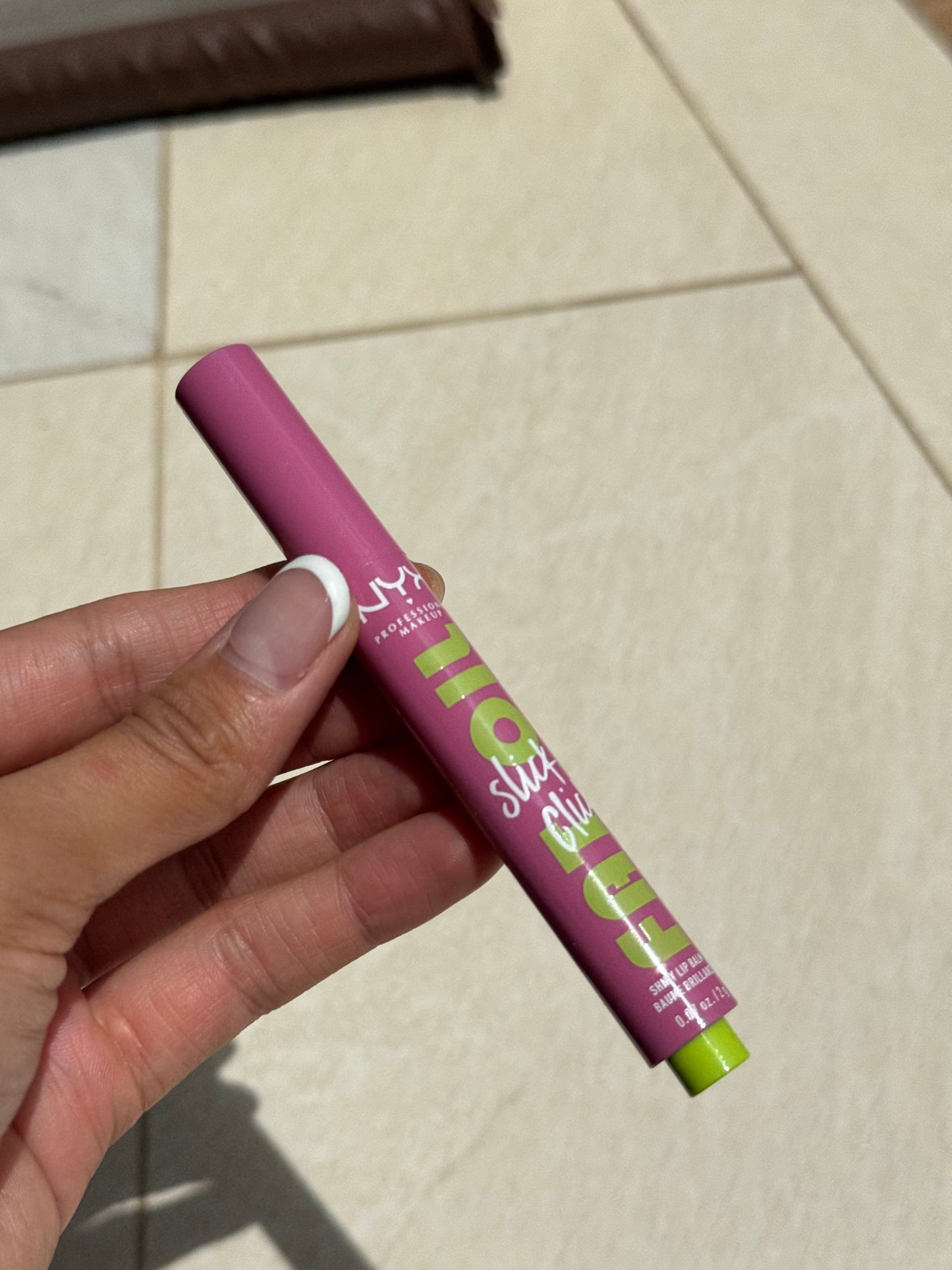 Fat Oil Slick Click Vegan Lip Balm NYX -DM ME-