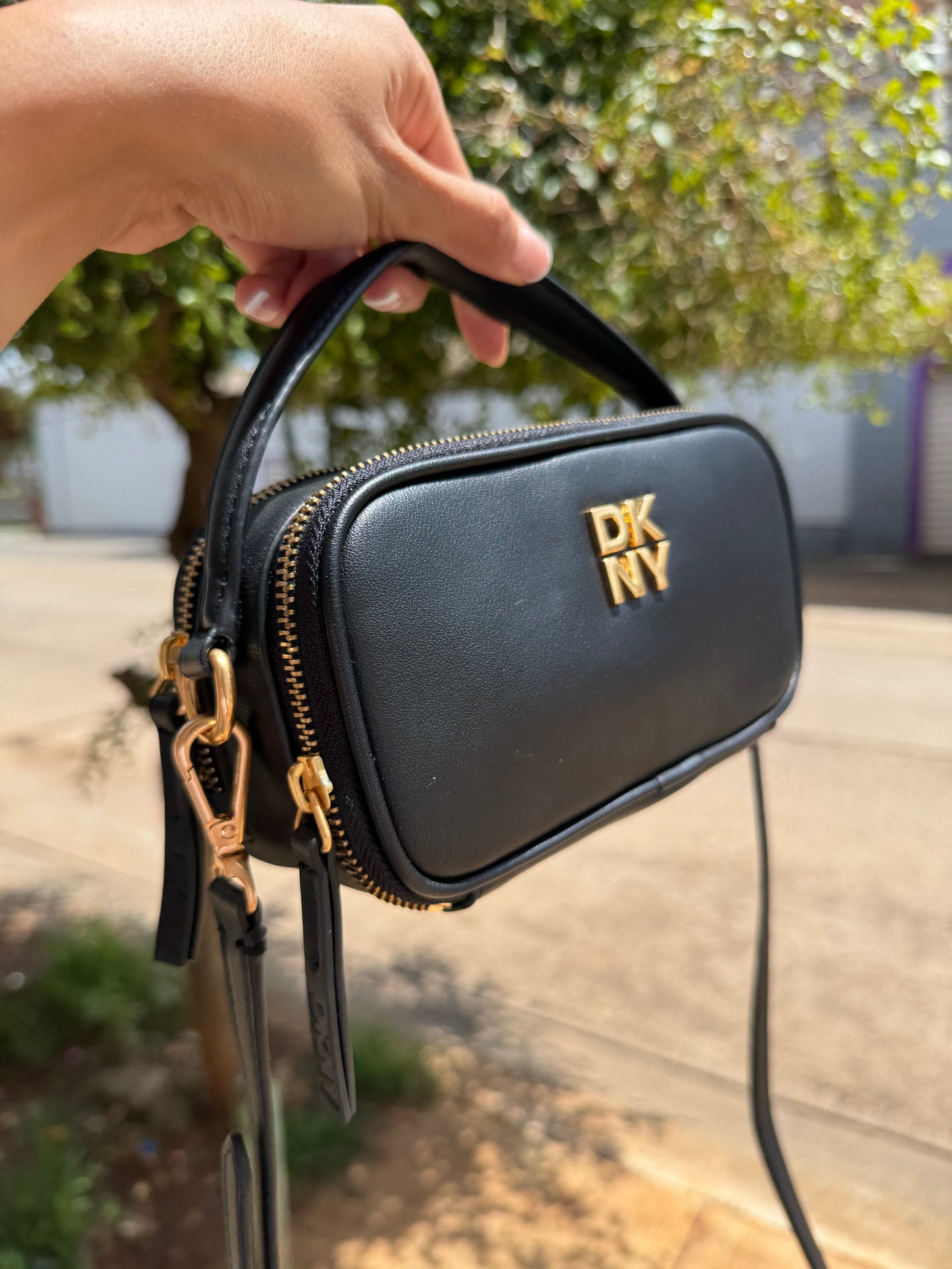 Crossbody DKNY Negra