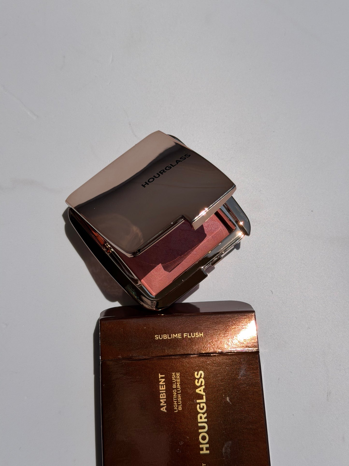 Hourglass Ambient Lighting Blush Collection tono SUBLIME FLUSH